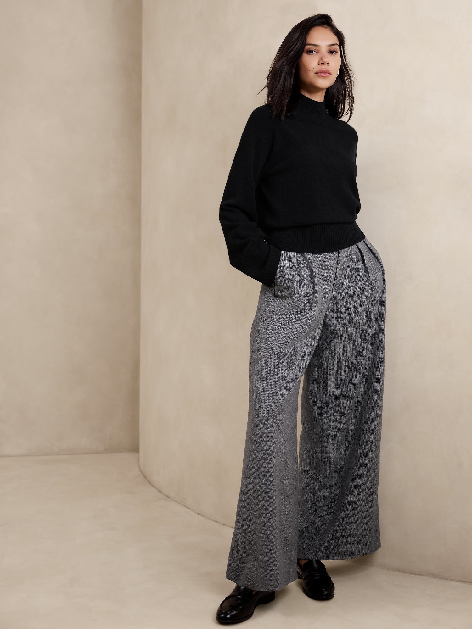 Cashmere Bell-Sleeve Sweater | Banana Republic Factory