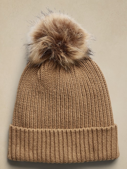 Ribbed Pom Beanie