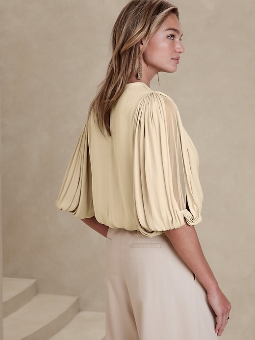 Cropped Wrap Pleated Blouse