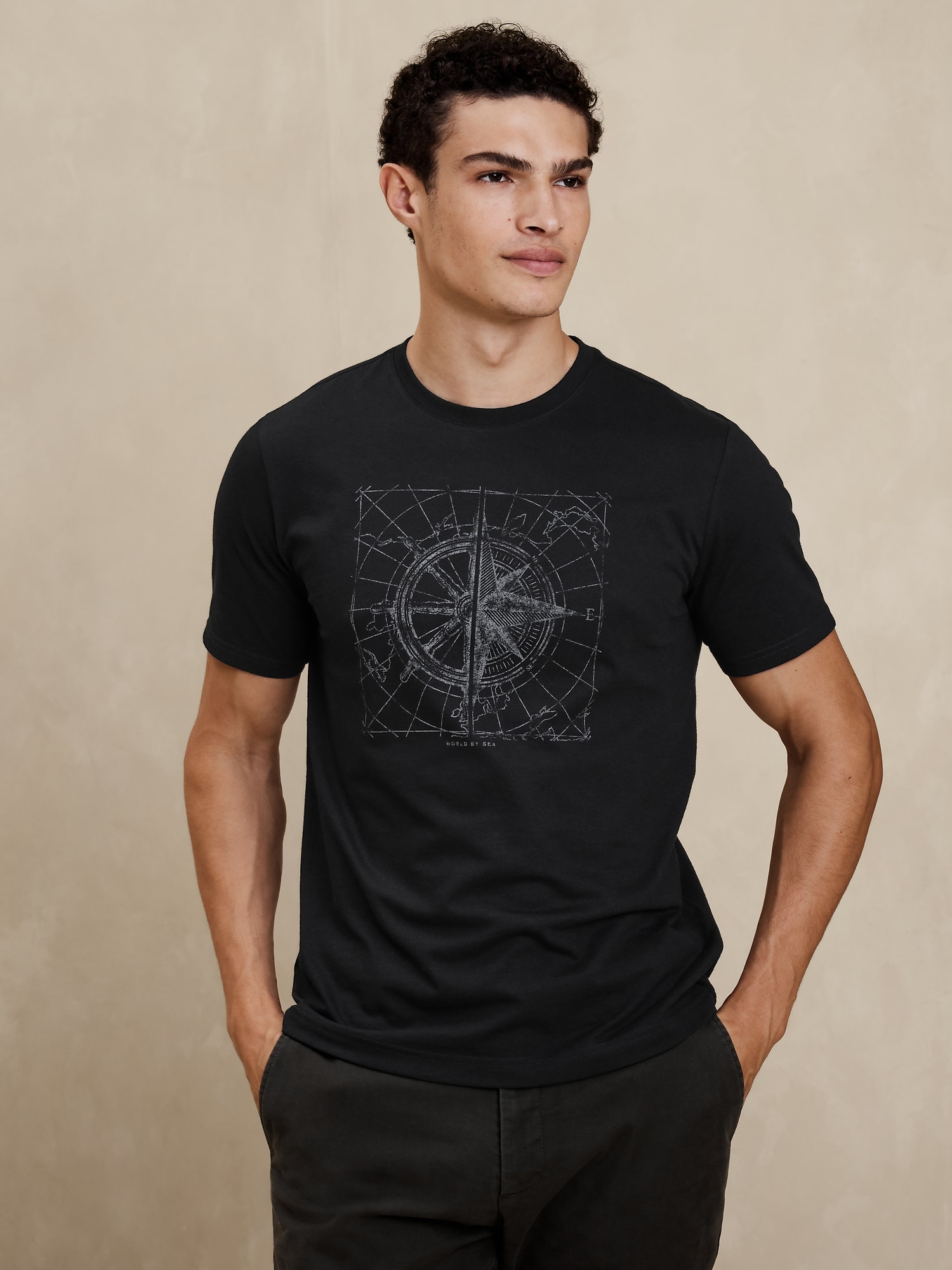 Compass Rose Graphic T-Shirt