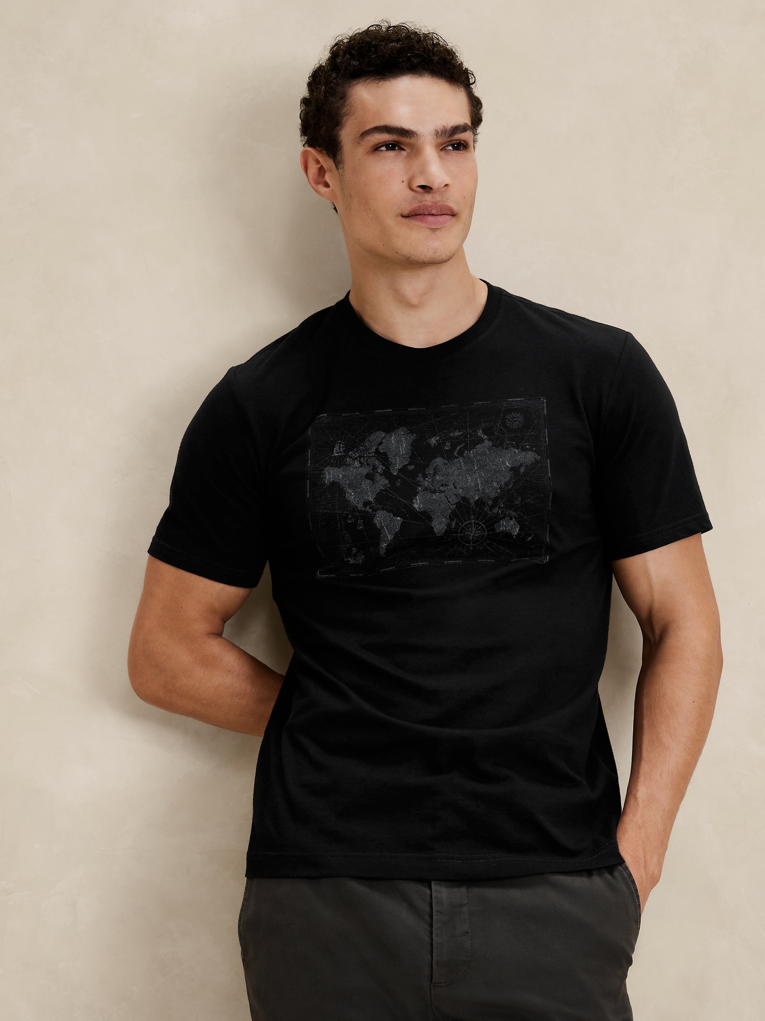 World Map Graphic T-Shirt | Banana Republic Factory
