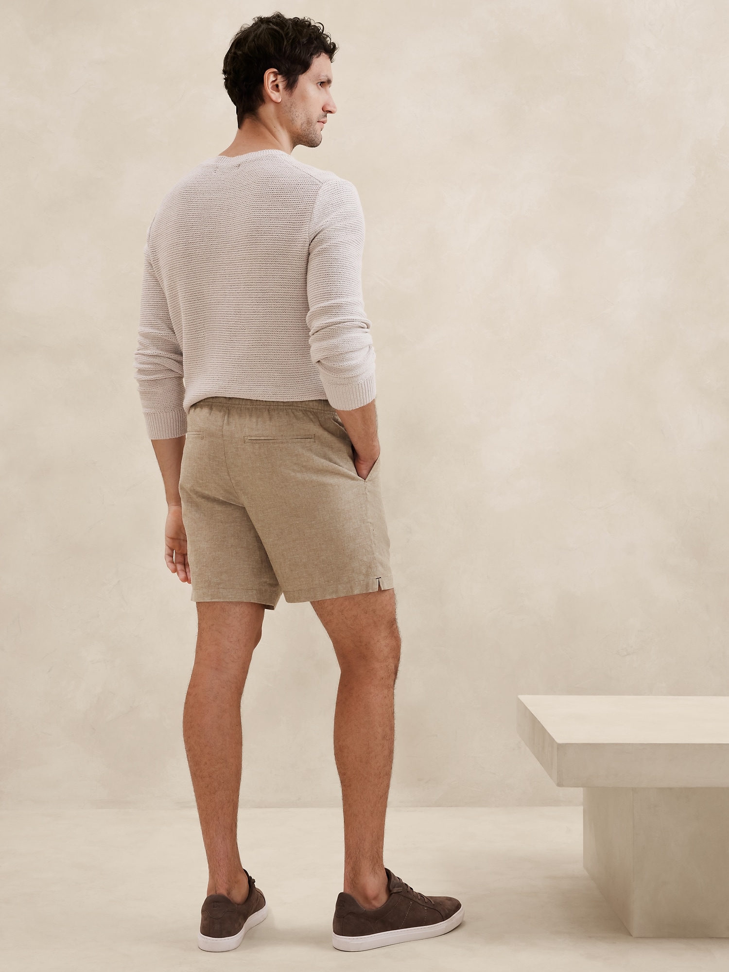 7" Linen-Cotton Deck Short