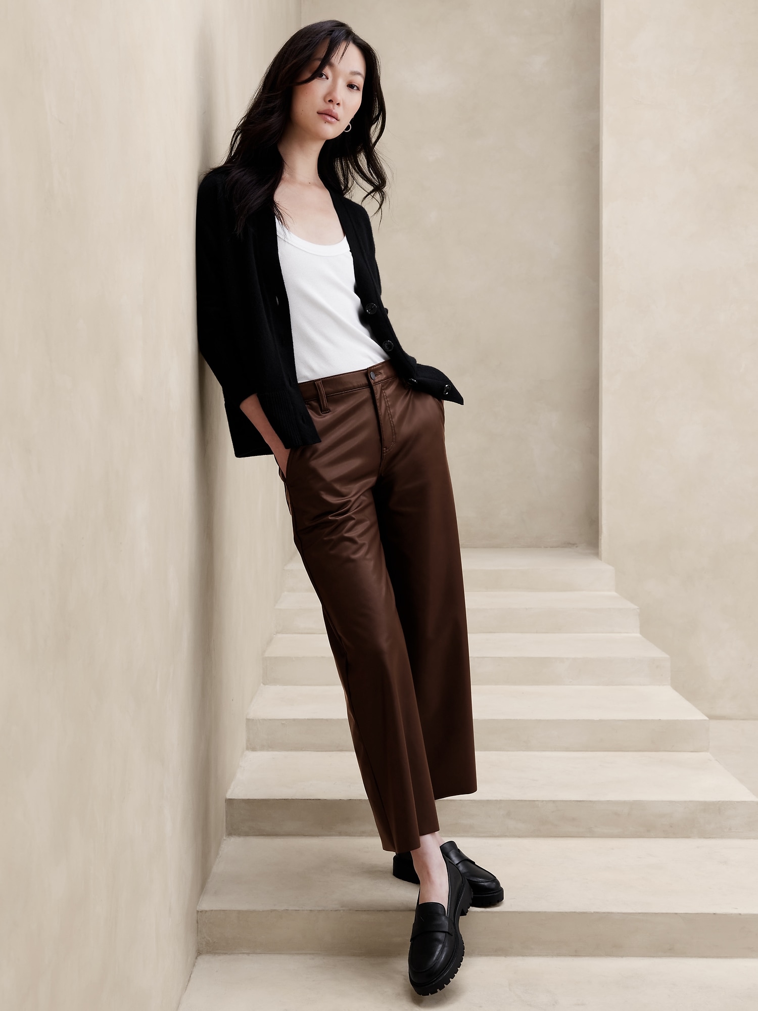 THE BEST FAUX LEATHER TROUSERS/PANTS OUT RIGHT NOW – Crystal Momon