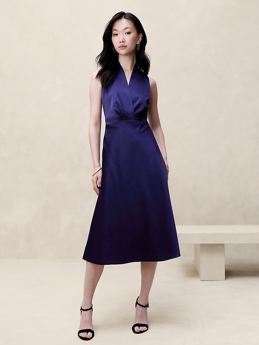 Satin V-Neck Knee-Length Dress | Banana Republic Factory