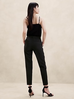 NWT Kirkland Signature Women's Slim Crop Trouser Pants. 7335241 12 –  Biggybargains