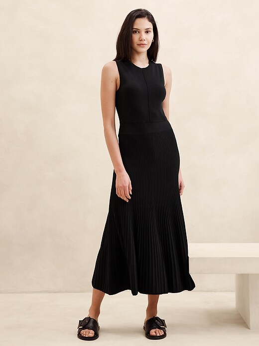 strapless open back dress Pleated Contrast Trim Maxi Sweater Dress  New York & Company
