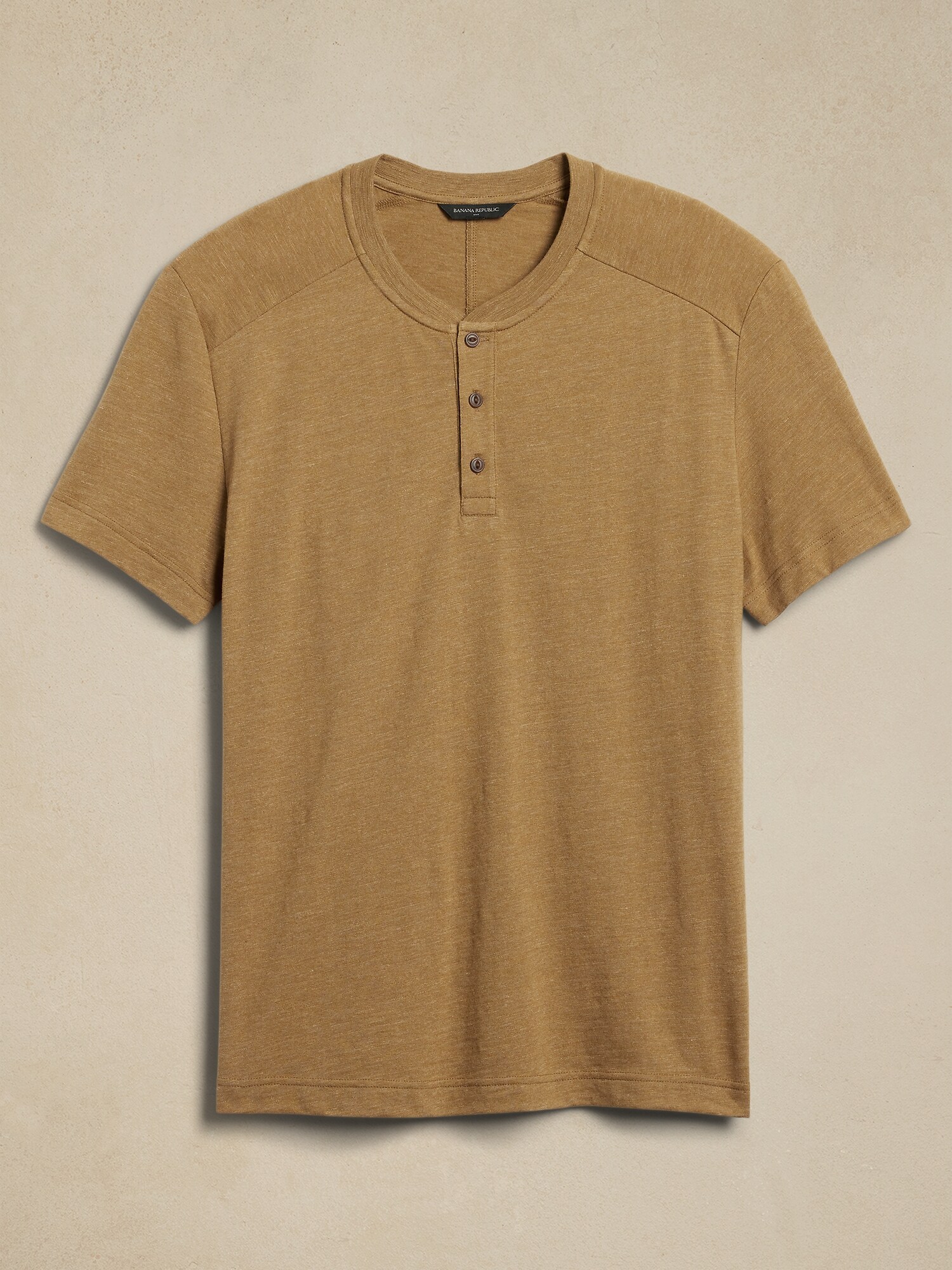 thumbnail image 2 of Banana Republic Men's Brushed Slub Henley Long Sleeve T-Shirt – Style #51743-9 (New Without Tags) 2 of 6