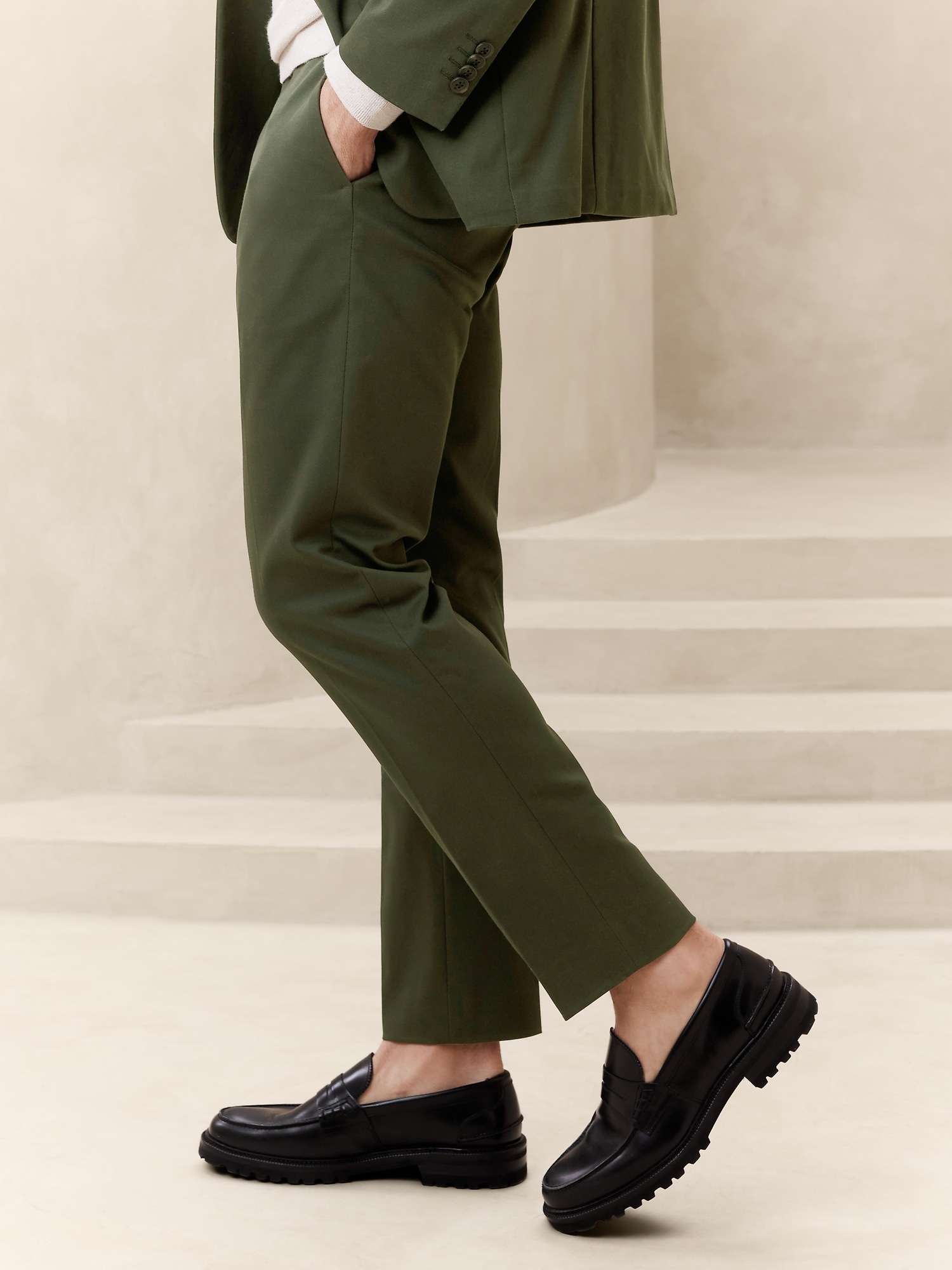 Slim Solid Green Knit Hybrid Elastic Waist Suit Pant | Express