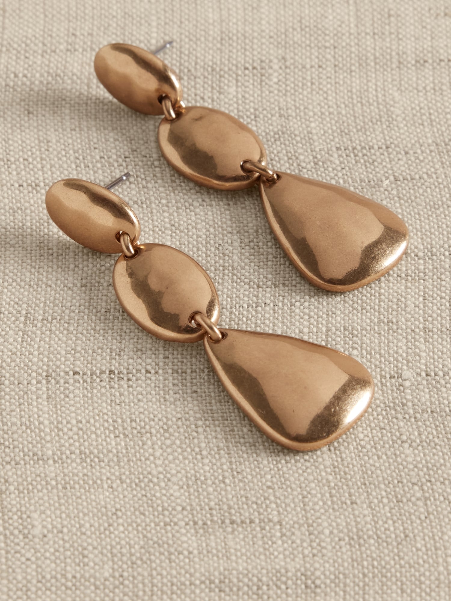 9ct Gold Plated Hammered Drop Earrings – The Mexican Collection