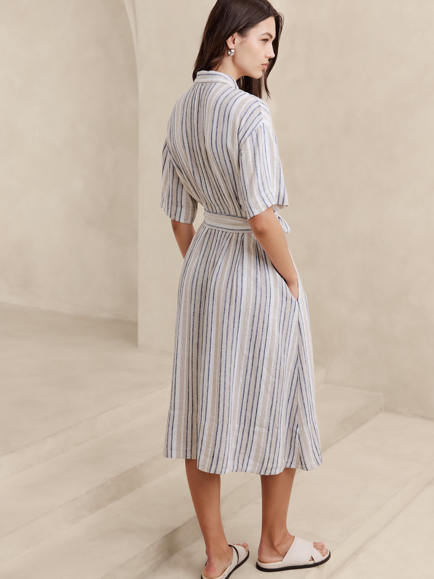 Pleated Linen-Blend Midi Shirtdress