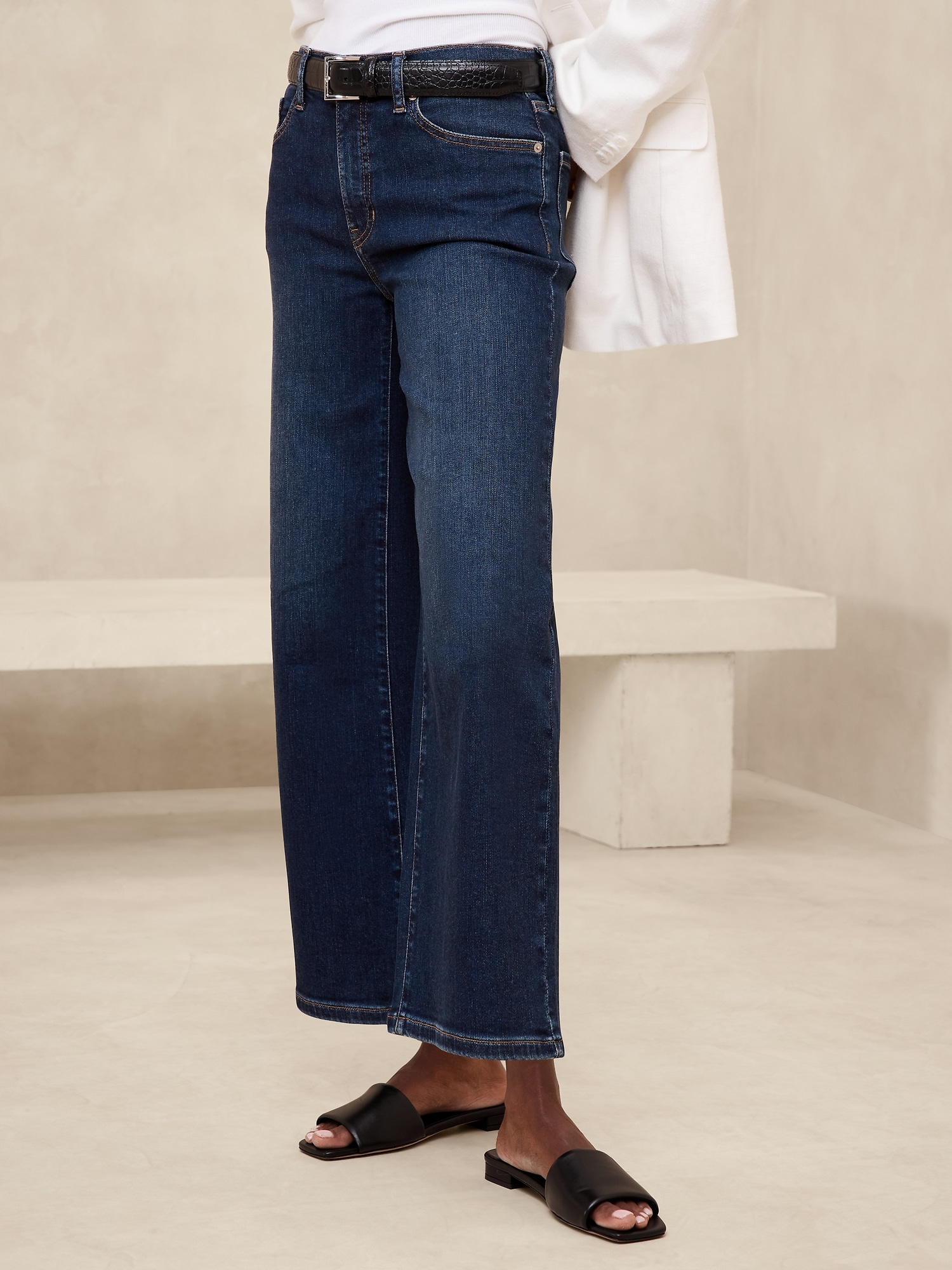 Image number 3 showing, High-Rise Wide-Leg Cropped Jean