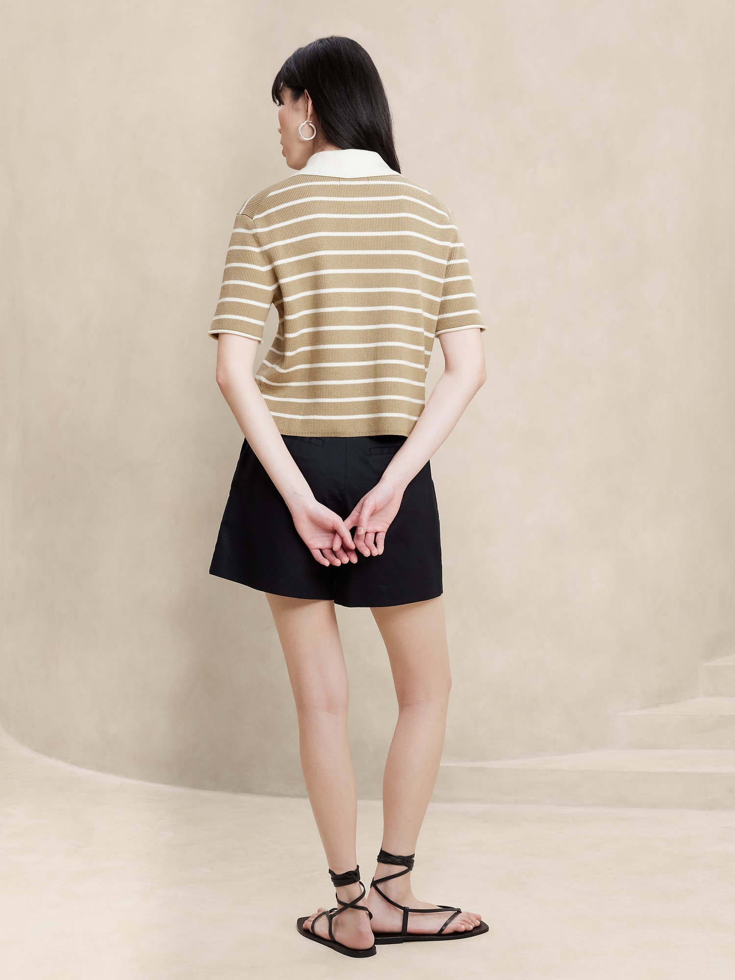 Striped Contrast-Collar Pullover Sweater