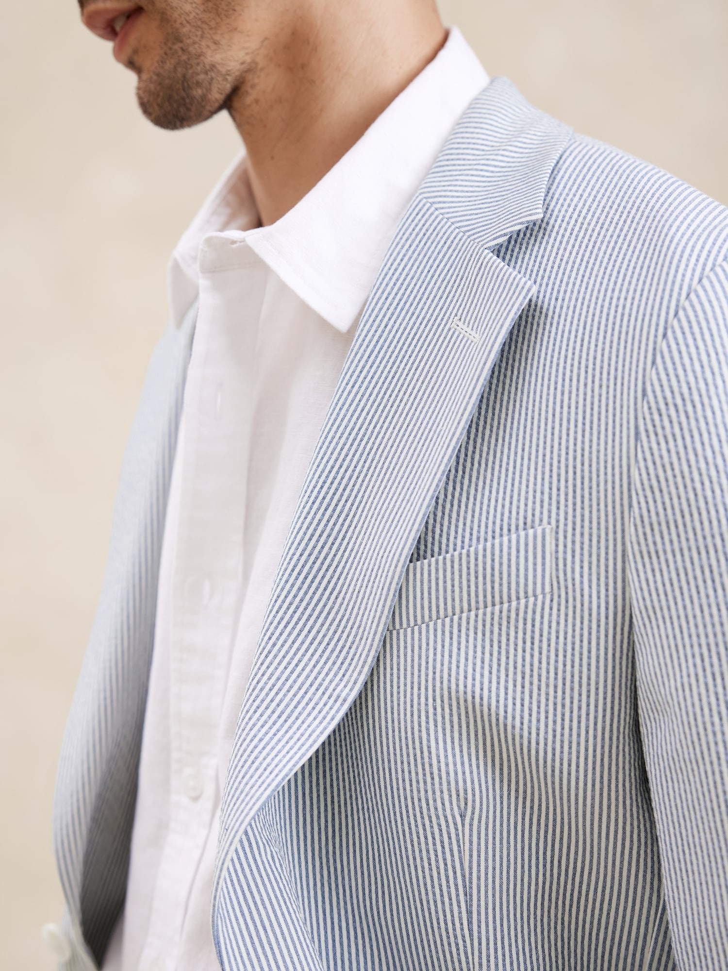 Tailored-Fit Striped Seersucker Suit Jacket
