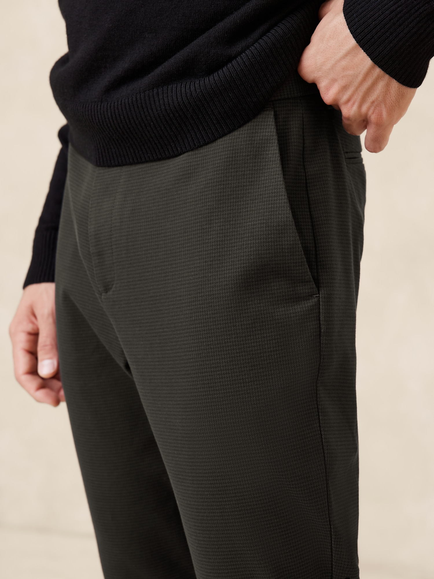 Grayson Slim Tapered Pant