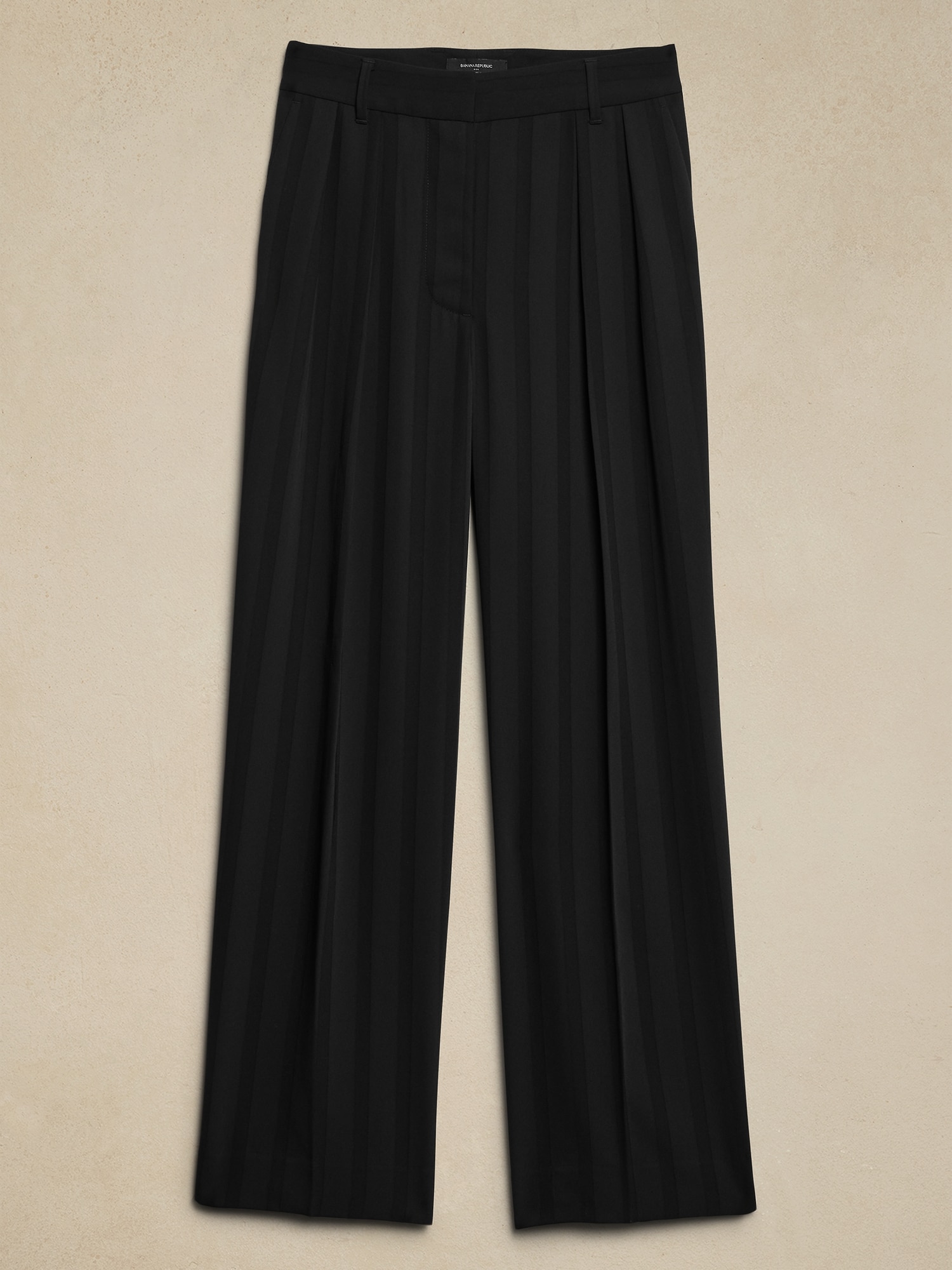 Silky Relaxed Trouser