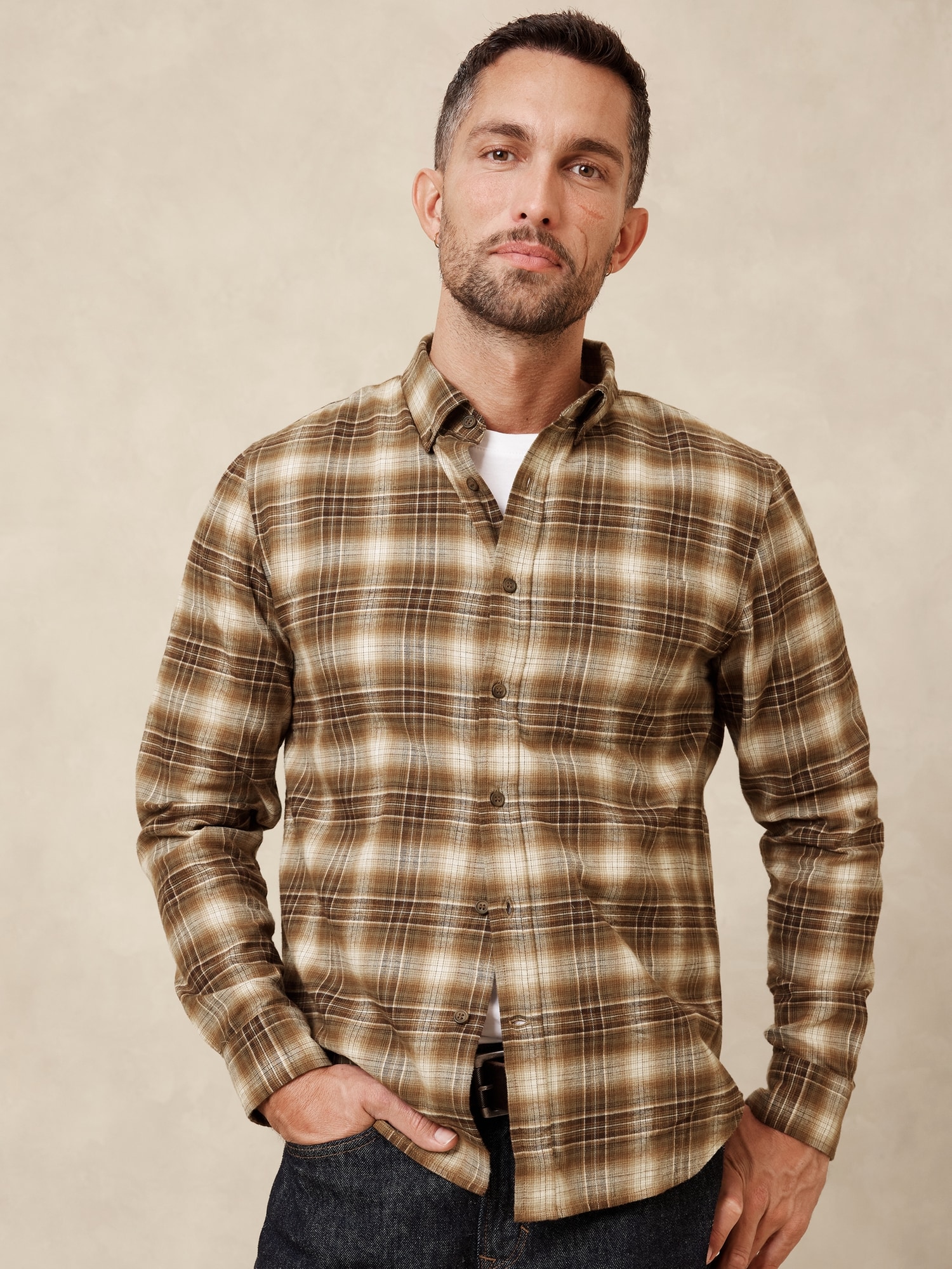 Slim Lightweight Flannel Shirt - Brown