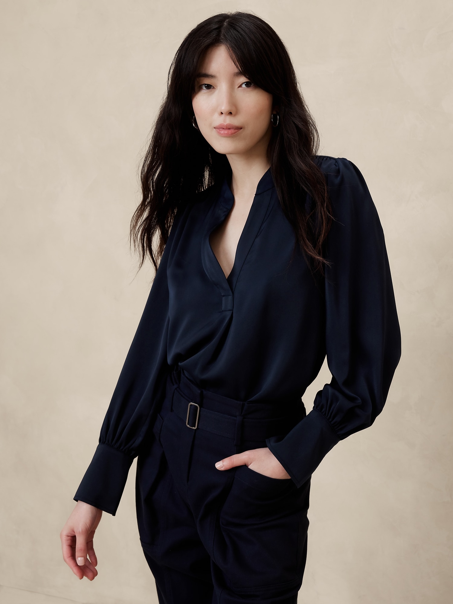 Crepe Volume-Sleeve Blouse