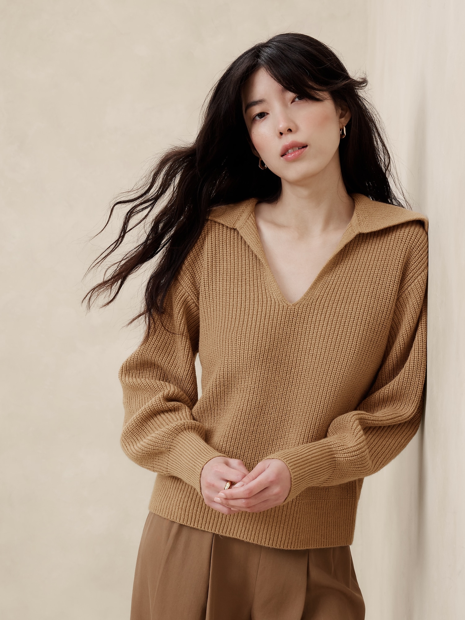 Ribbed Johnny Collar Sweater