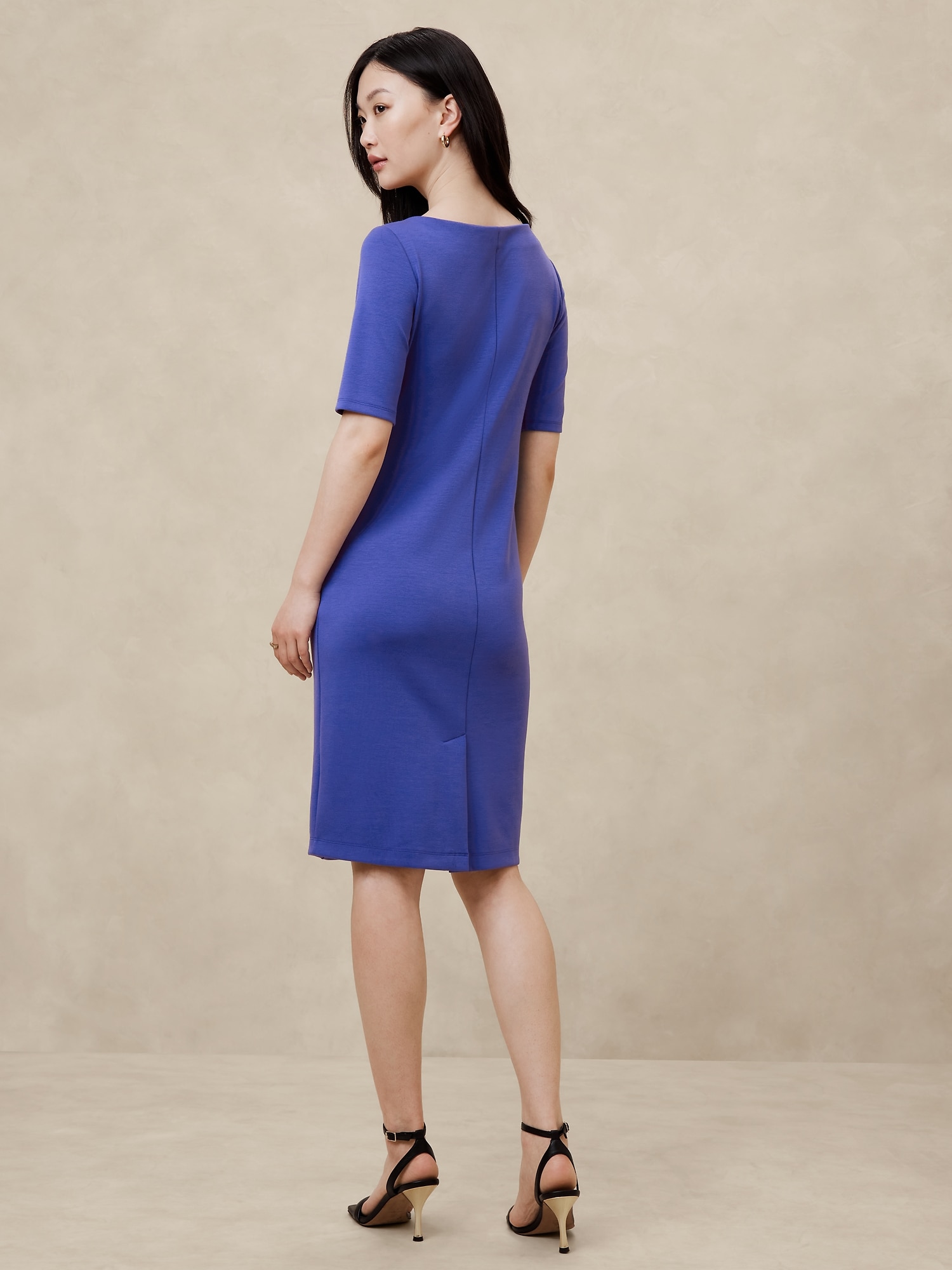 Scuba Seamed Knee-Length Dress