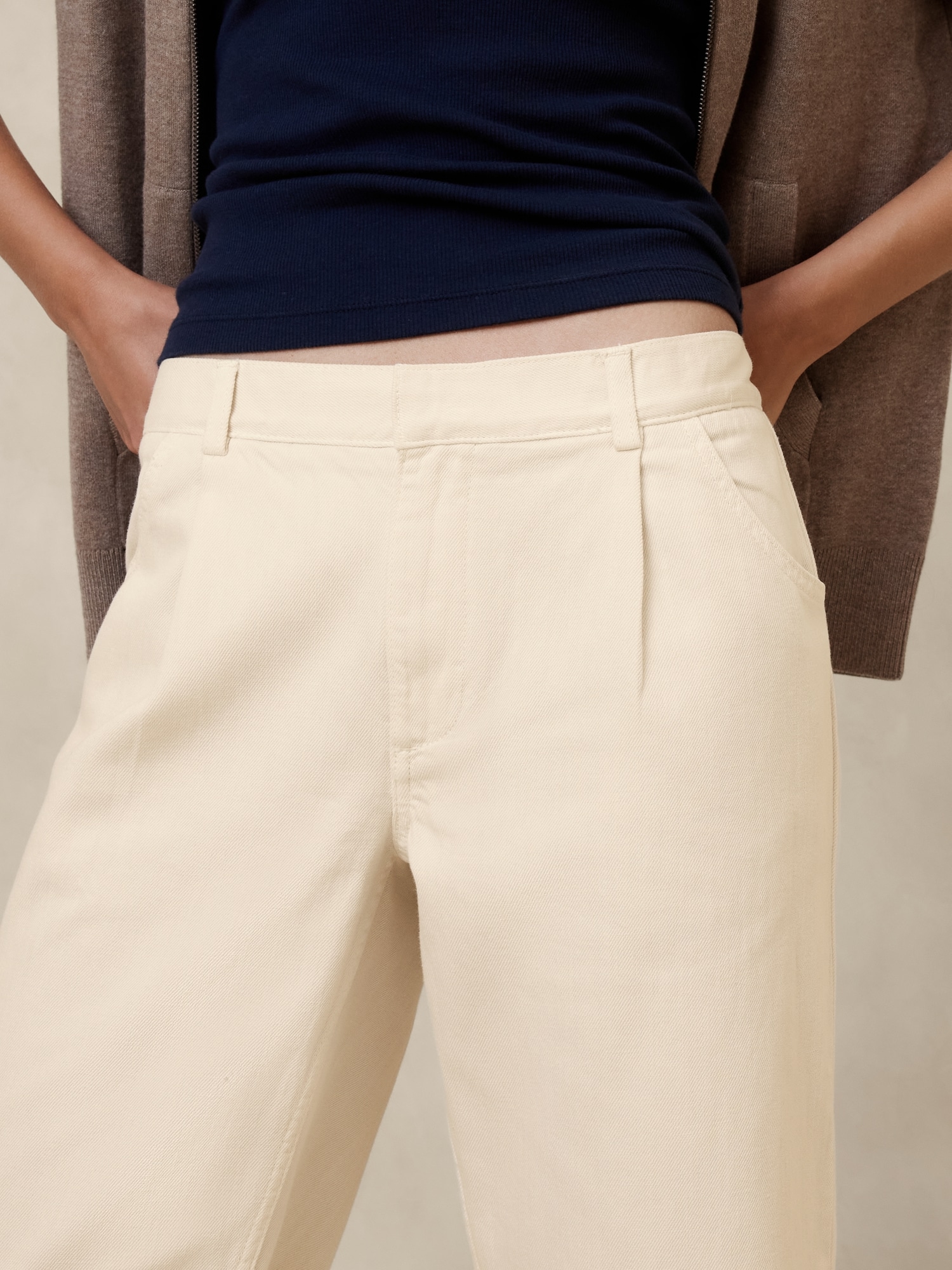 Twill Straight Pull-On Pant