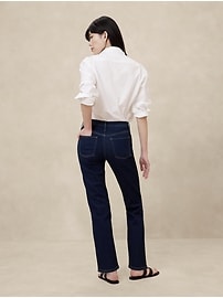 Mid-Rise Slim Jean