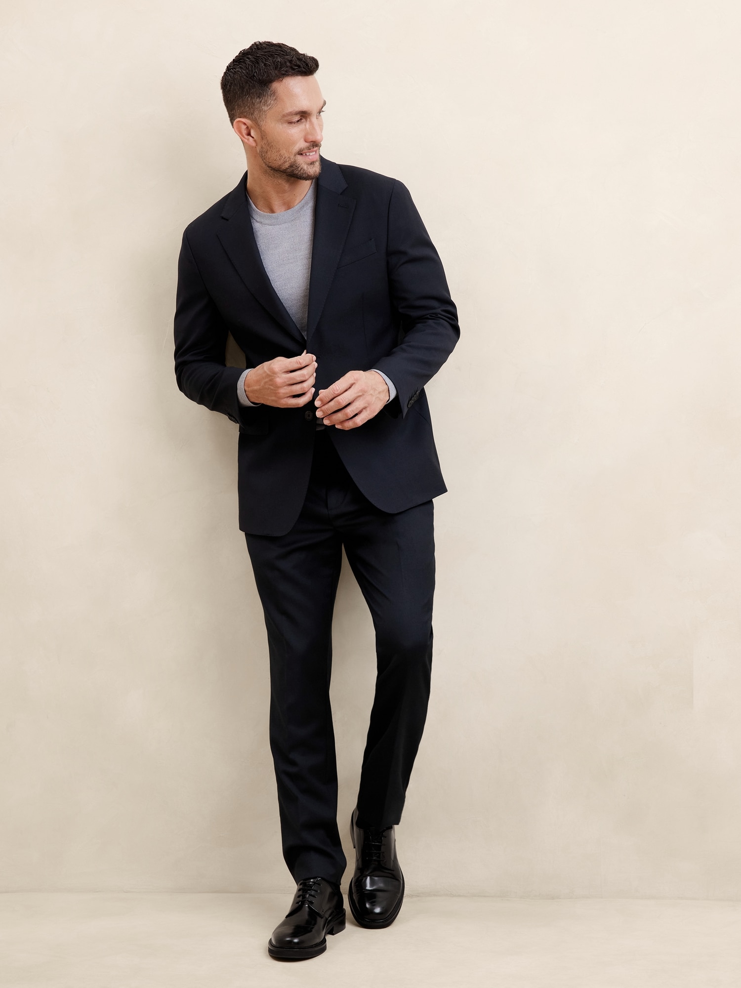 Tailored-Fit Luxe Wool-Blend Suit Jacket