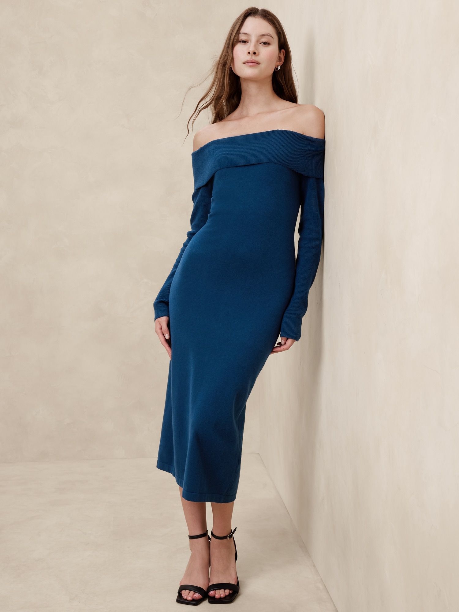 Off-Shoulder Midi Sweater Dress - Blue