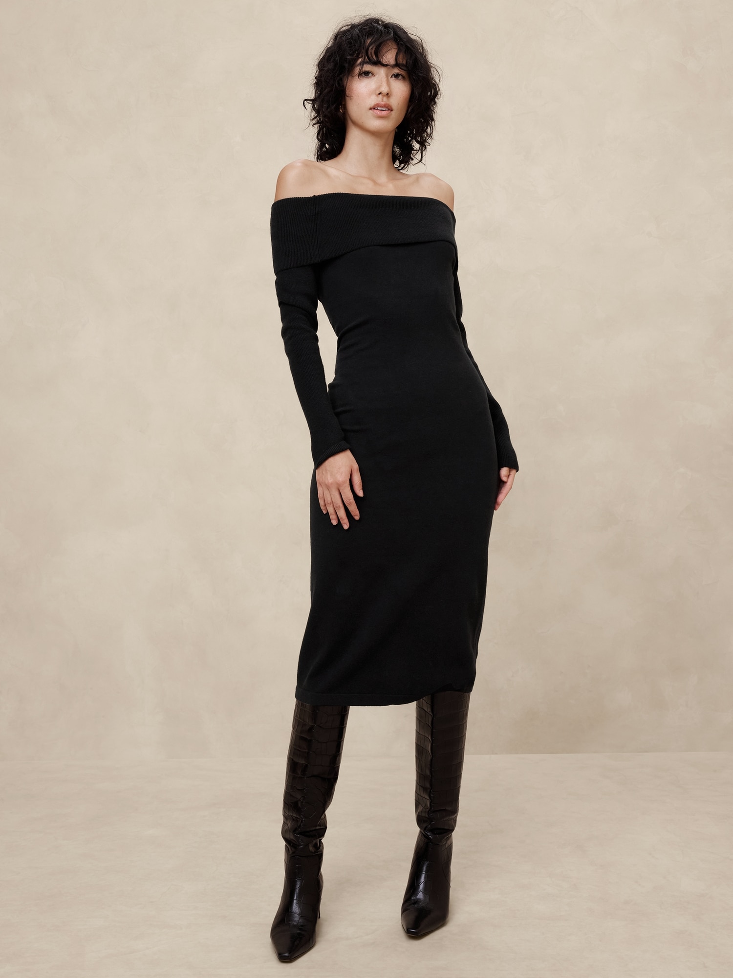 Off-Shoulder Midi Sweater Dress - Black