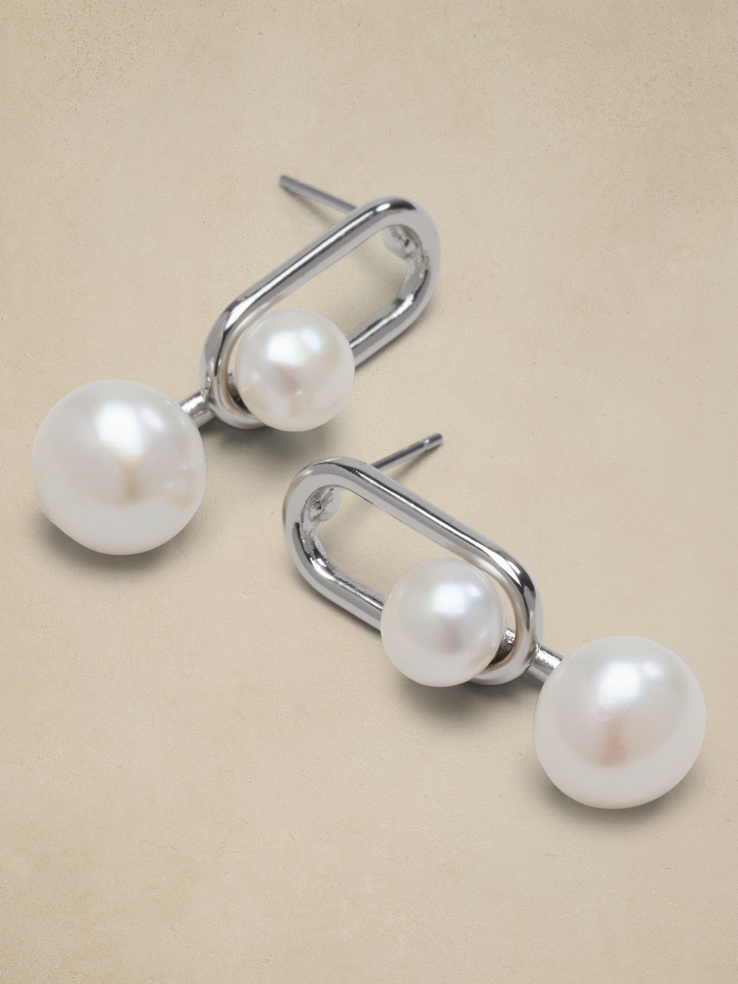 Oval Metal Pearl Drop Earrings - Silver