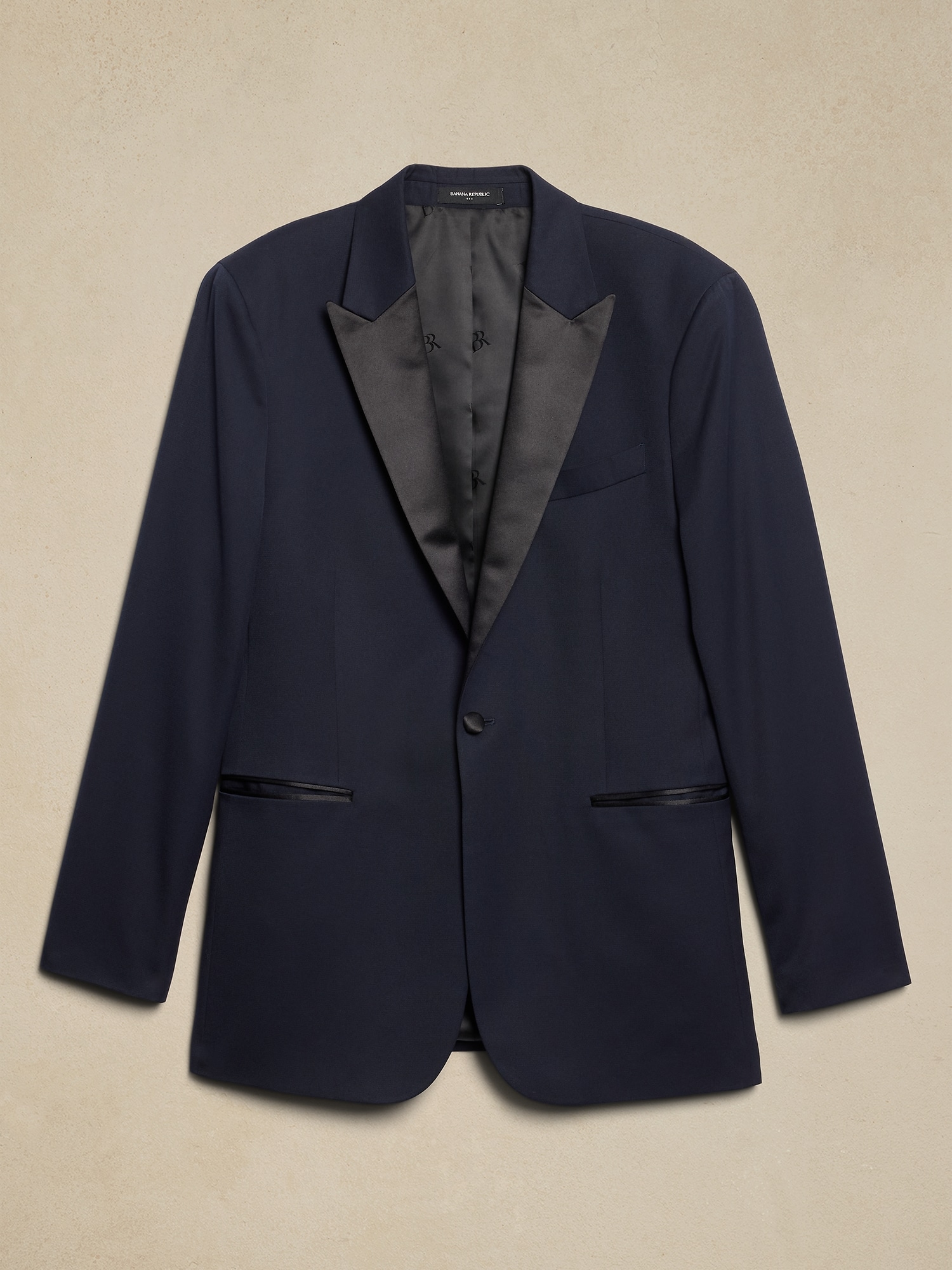 Tailored-Fit Luxe Tuxedo Suit Jacket