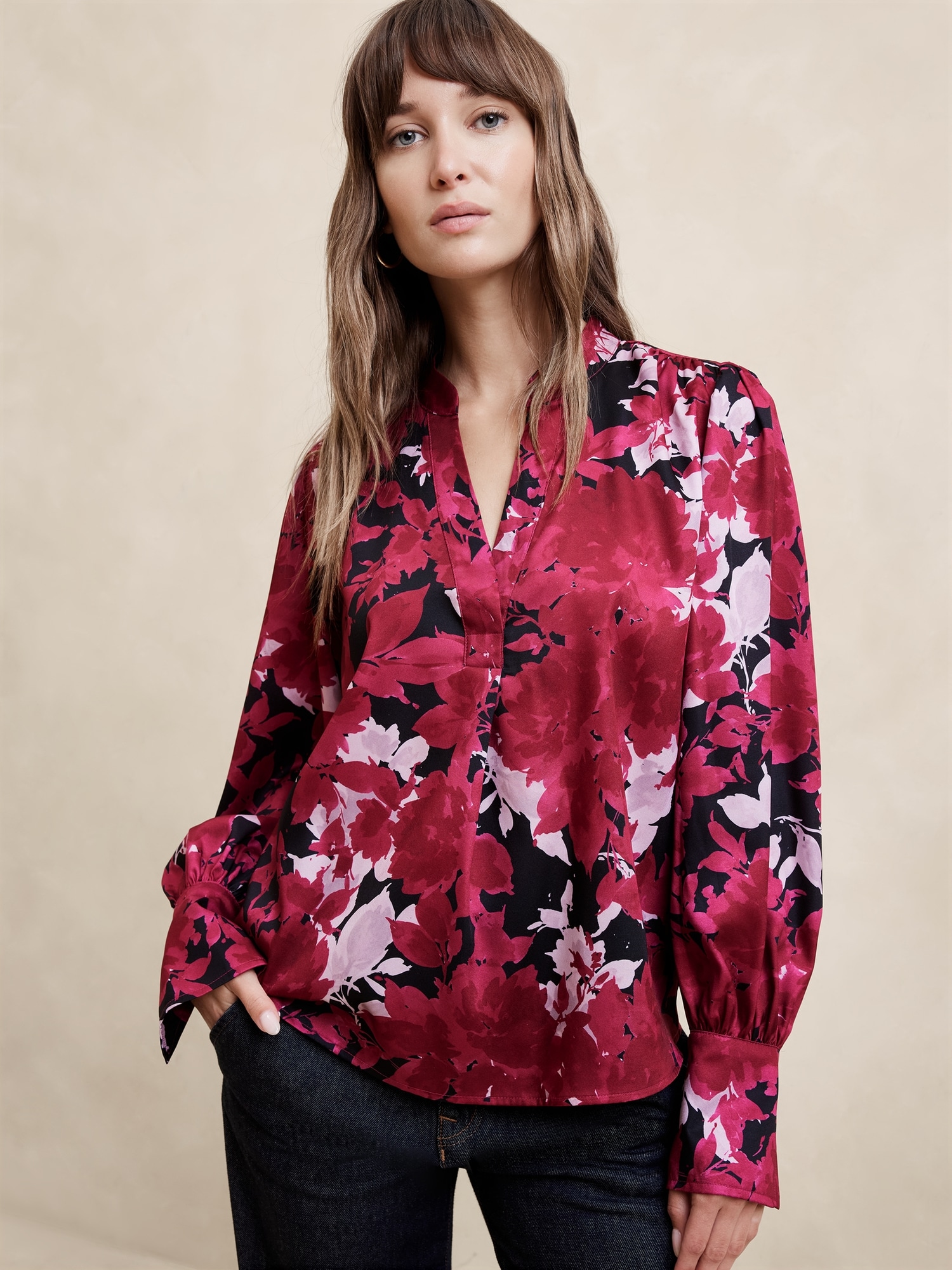 Crepe Volume-Sleeve Blouse