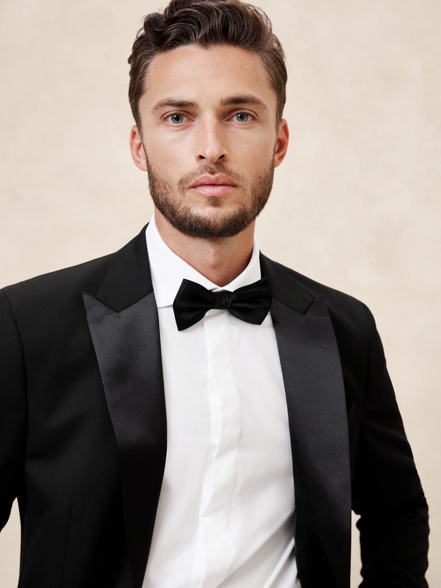 Tailored-Fit Luxe Tuxedo Suit Jacket