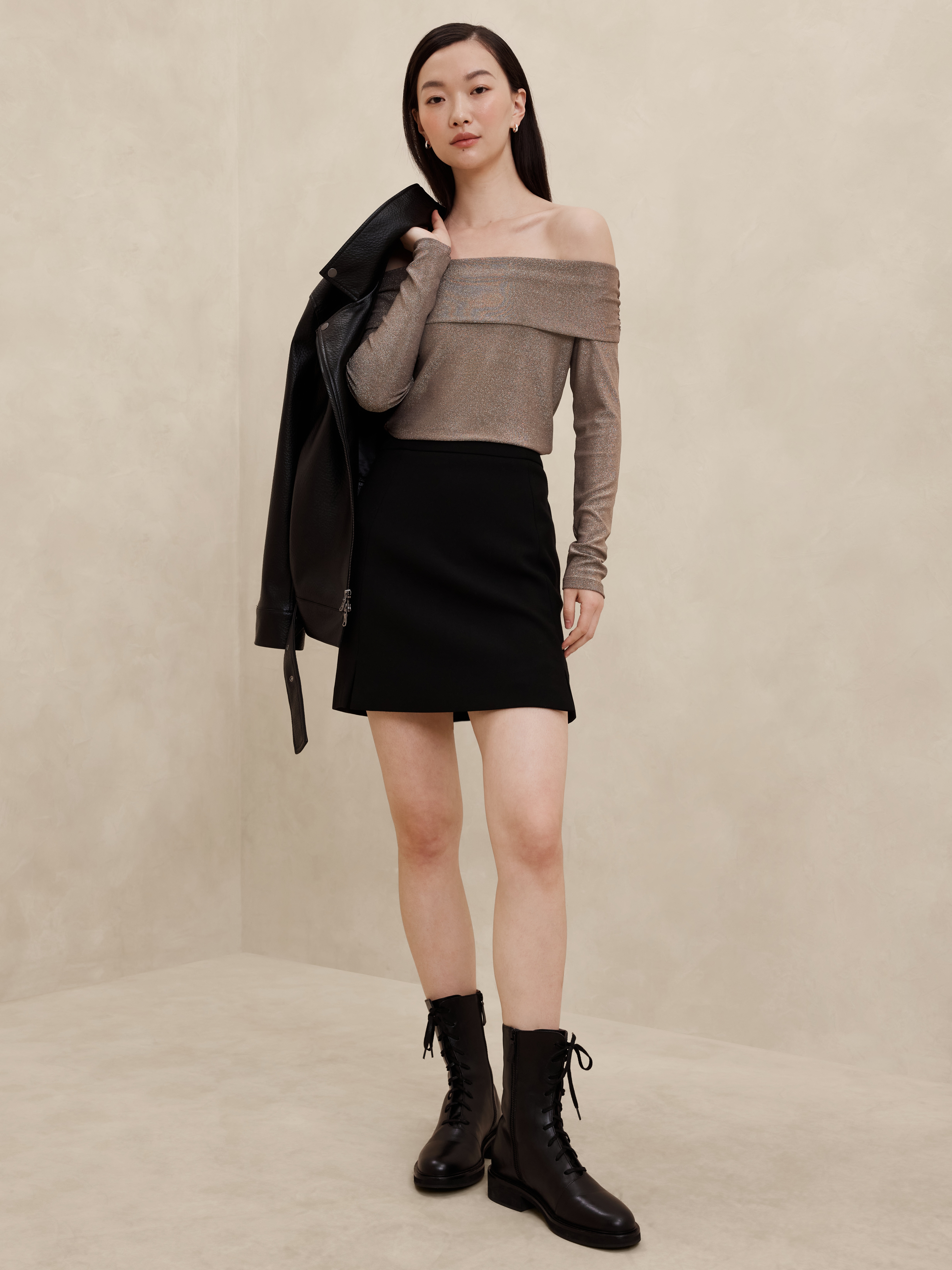 美品　OffshoulderPanelRibKnitTops Sculpt Knit Off-shoulder Top | Aritzia US