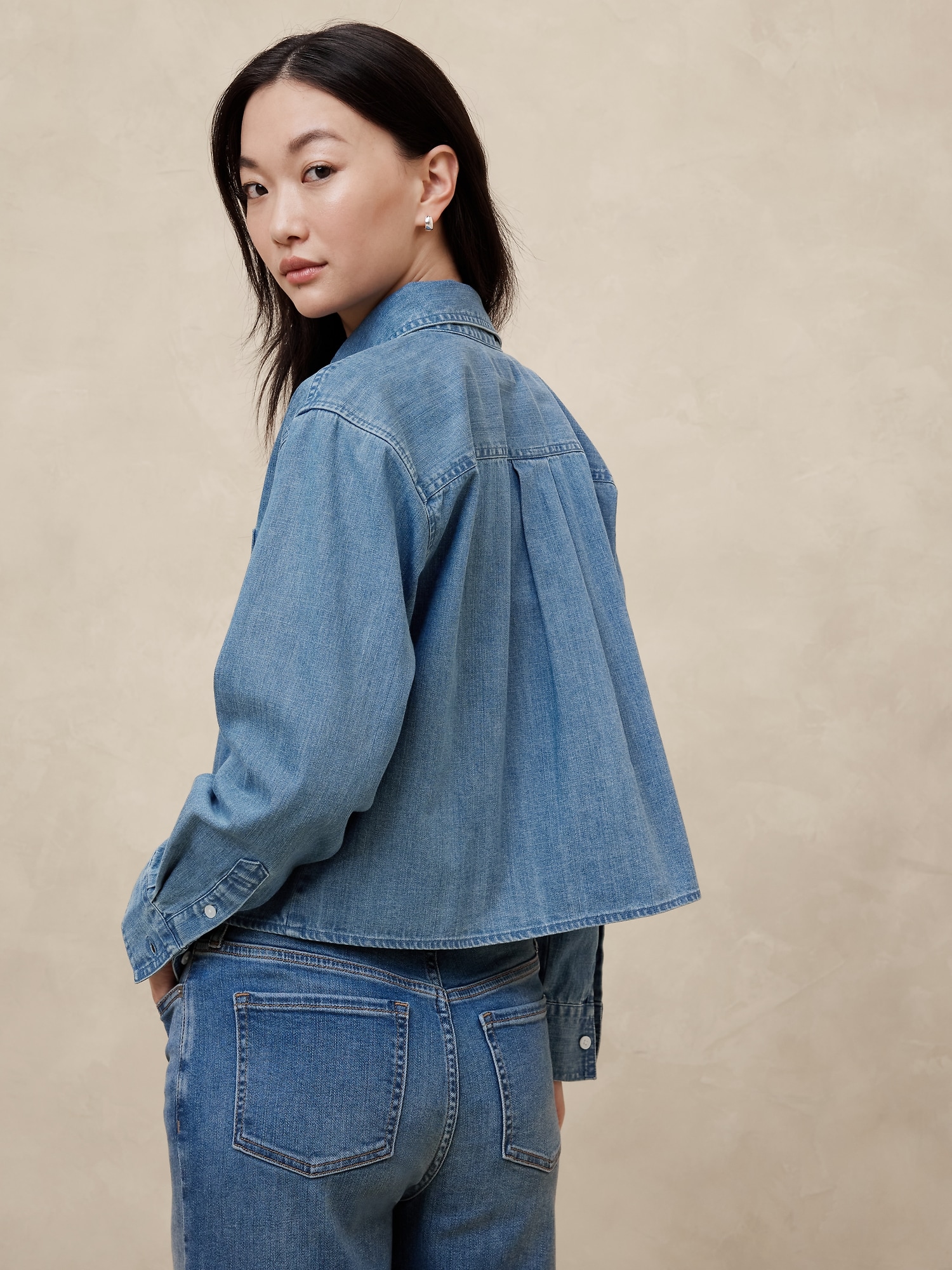 Linen-Blend Cropped Shirt