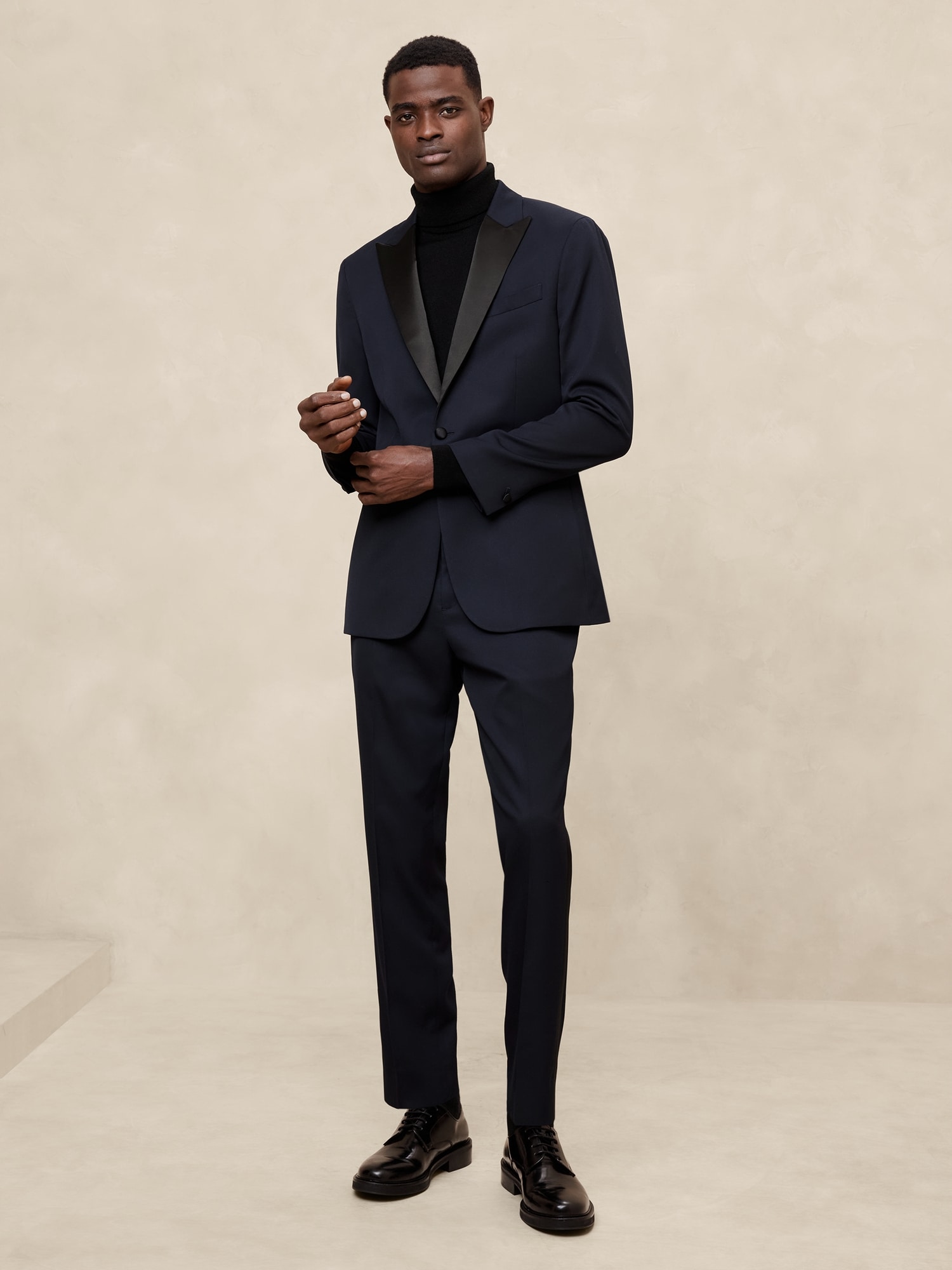 Tailored-Fit Luxe Tuxedo Suit Jacket