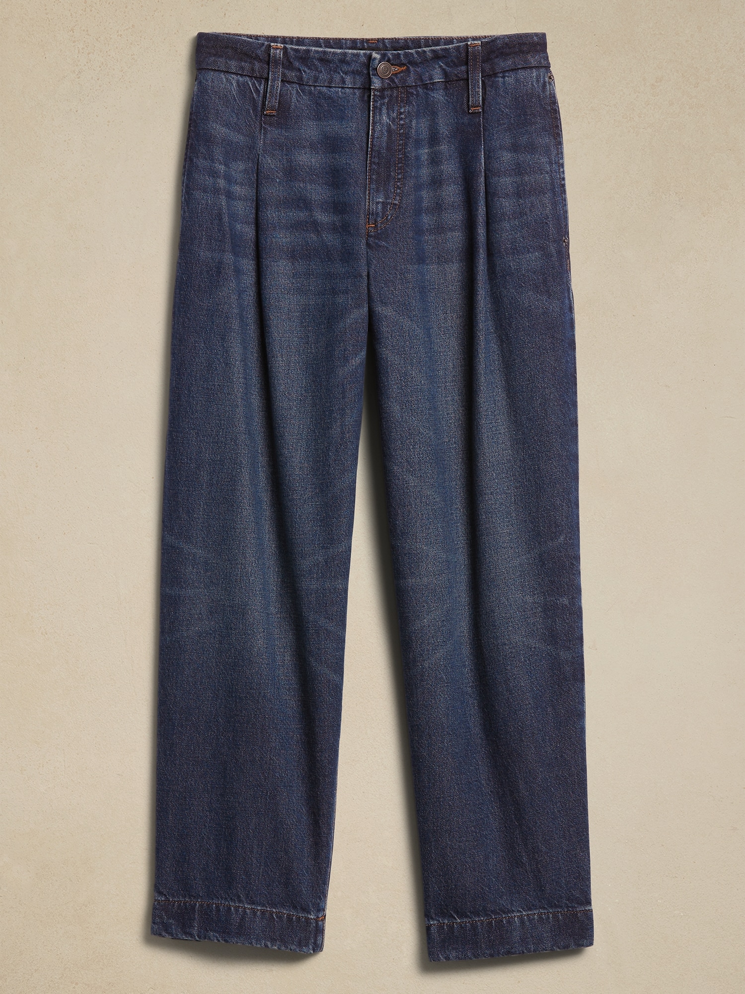 Luxe Mid-Rise Straight Jean