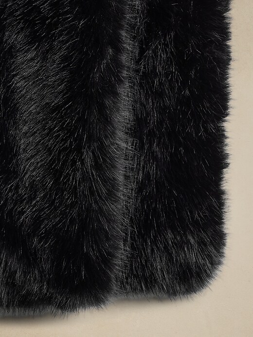 2 of 8 showing, with the color Black of product Faux Fur Scarf