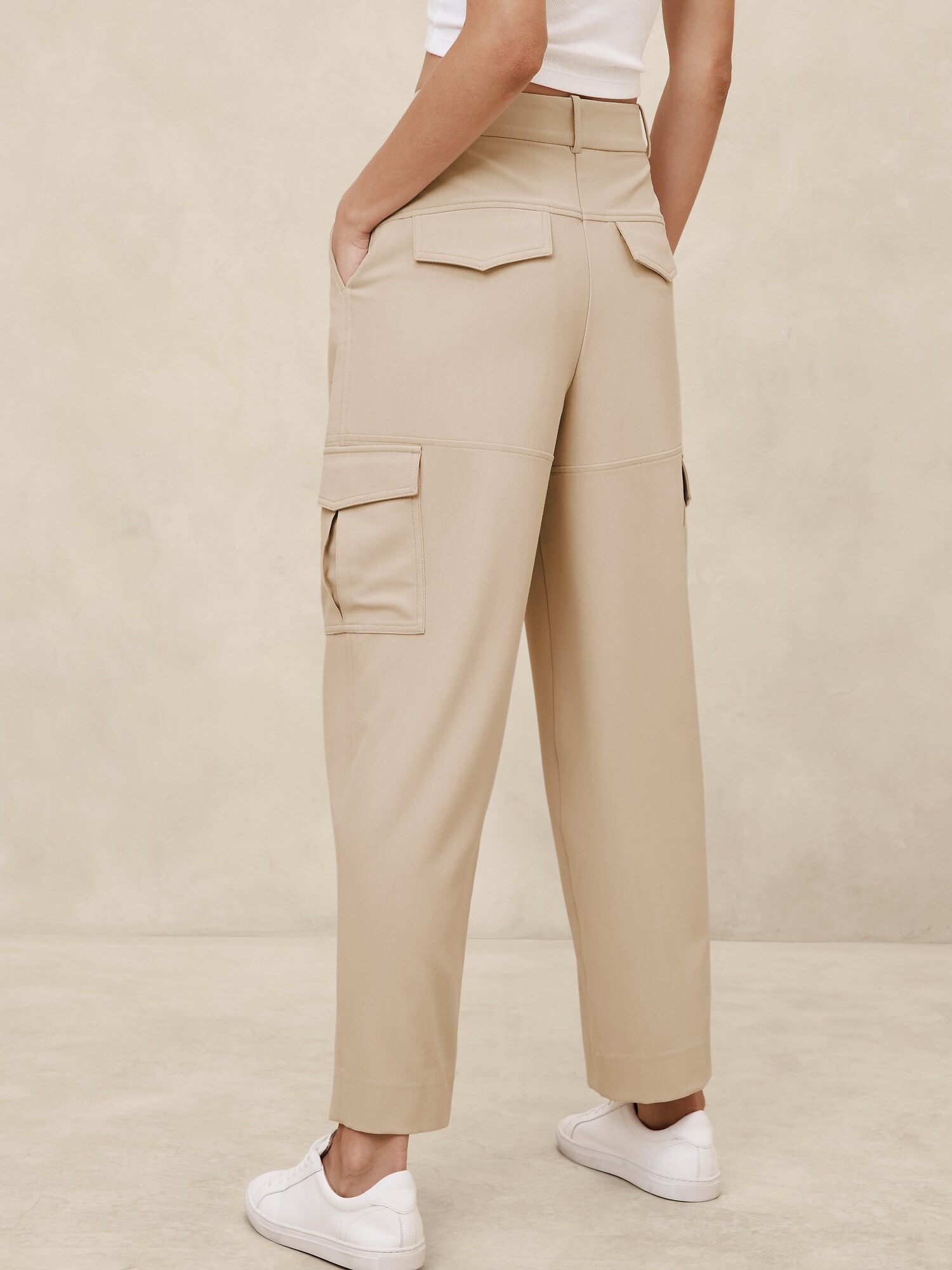 High-Rise Twill Straight Cargo Pant