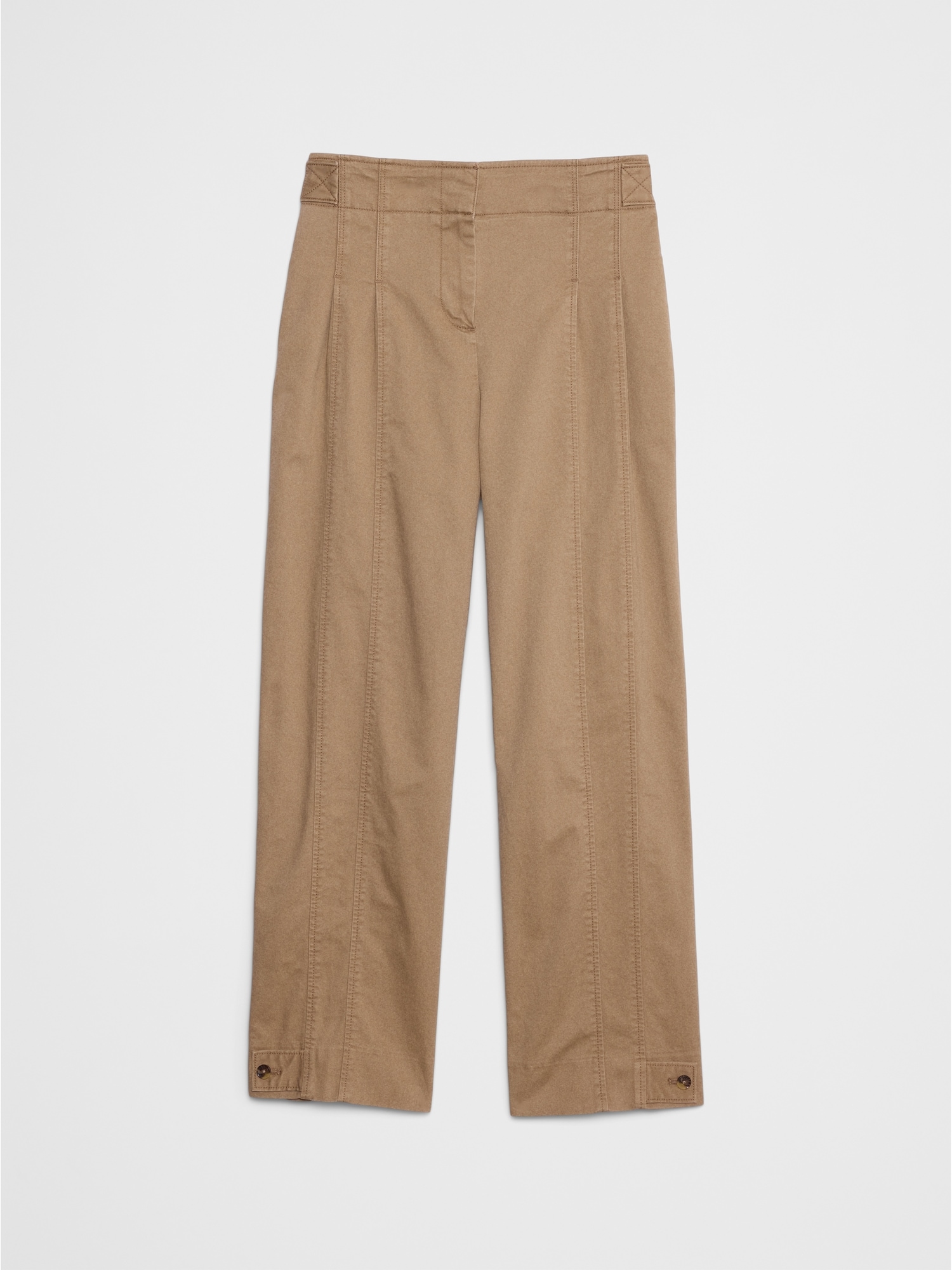 Relaxed Pleated Chino