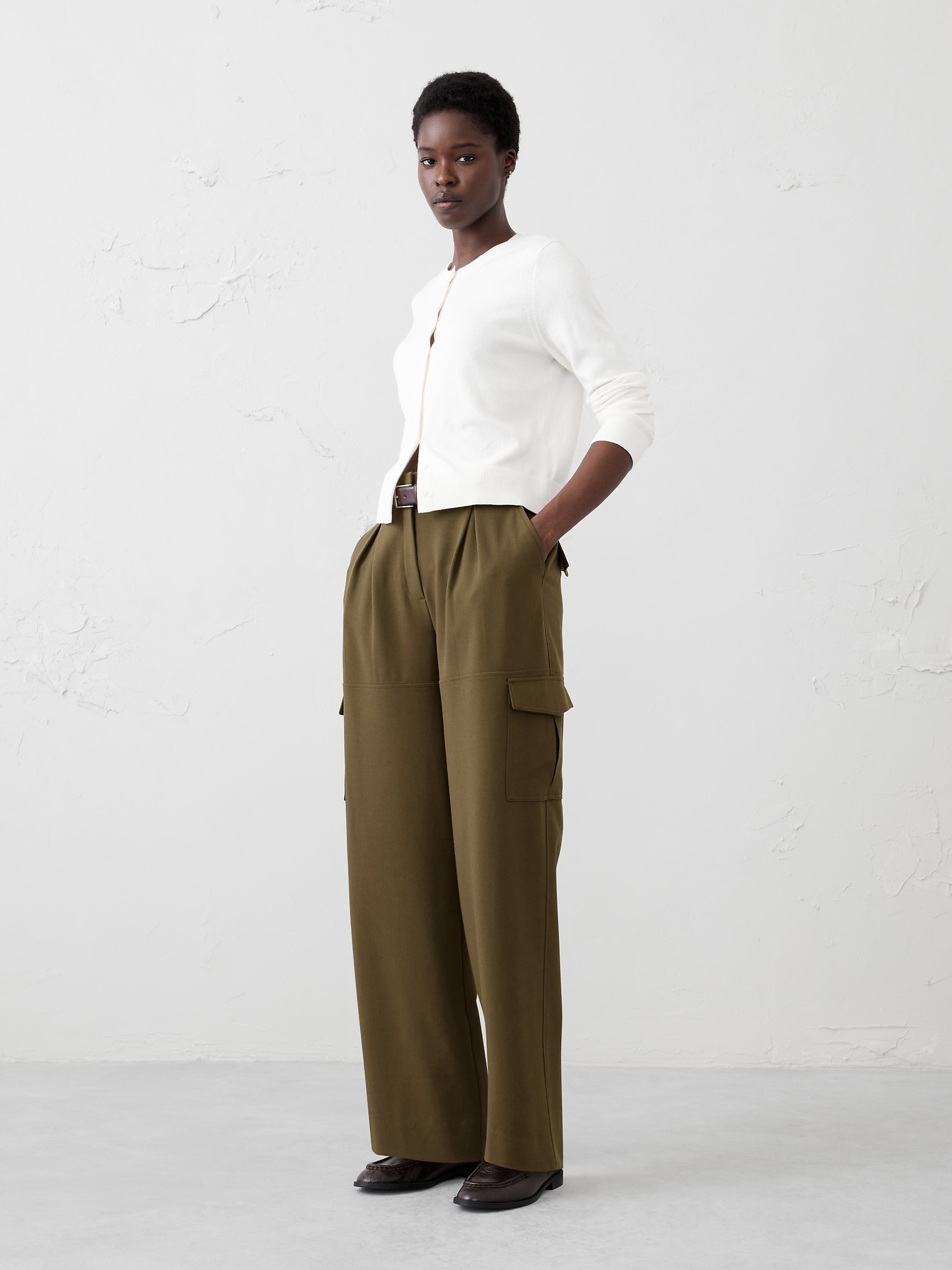 High-Rise Straight Twill Cargo Pant