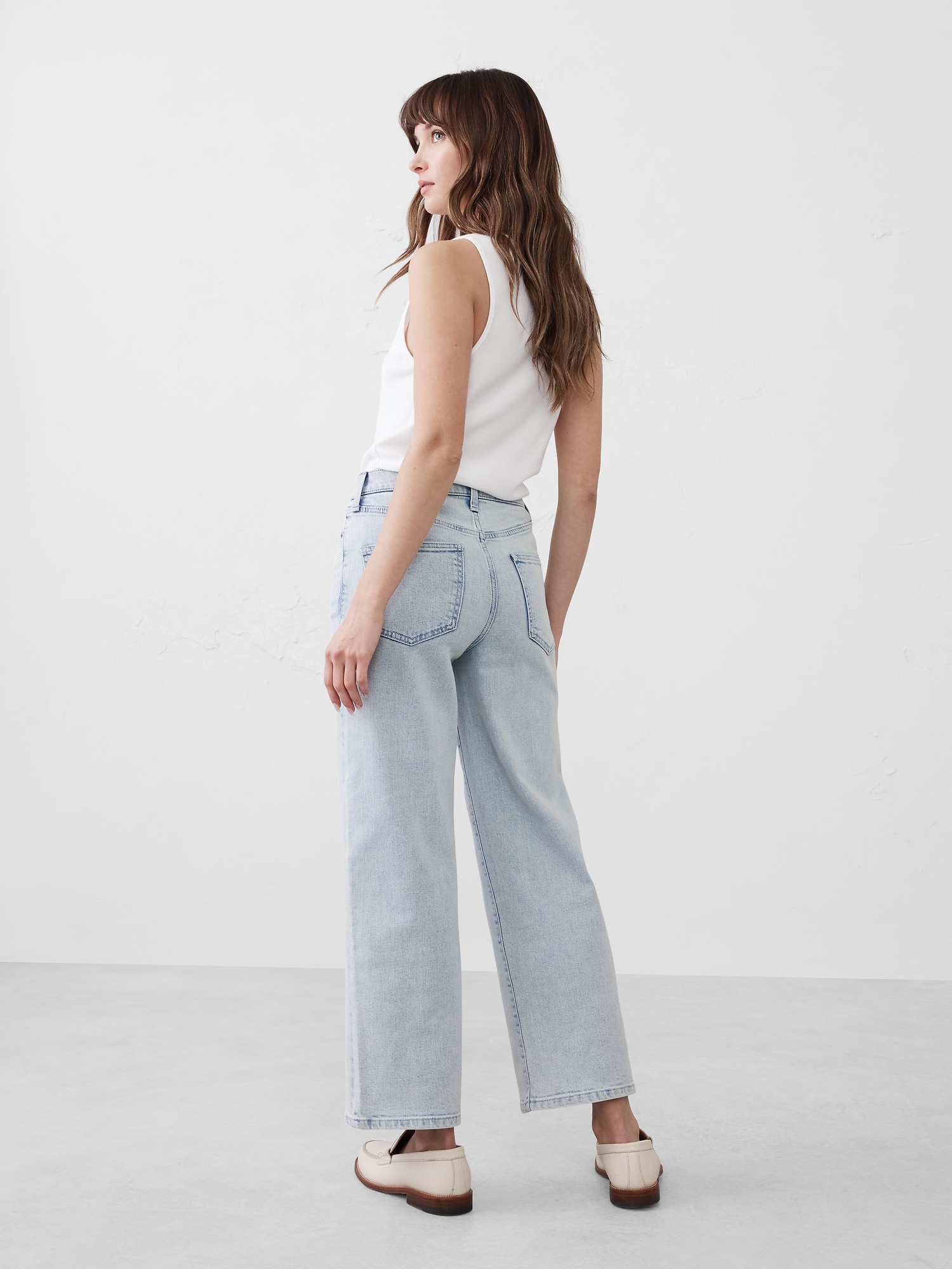 High-Rise Straight Jean