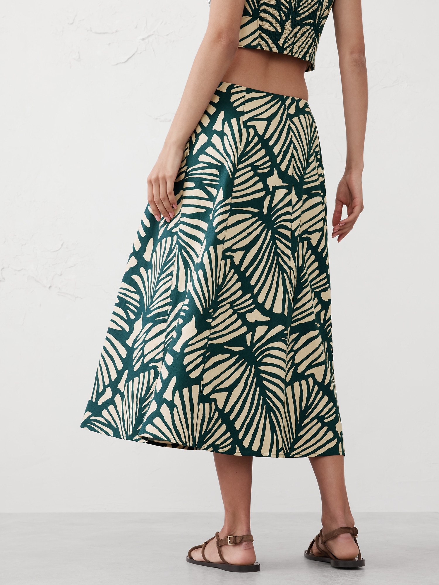 Linen-Blend Seamed Midi Skirt