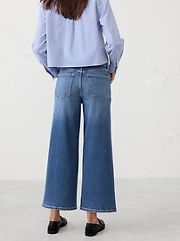 Wide-Leg High-Rise Cropped Jean