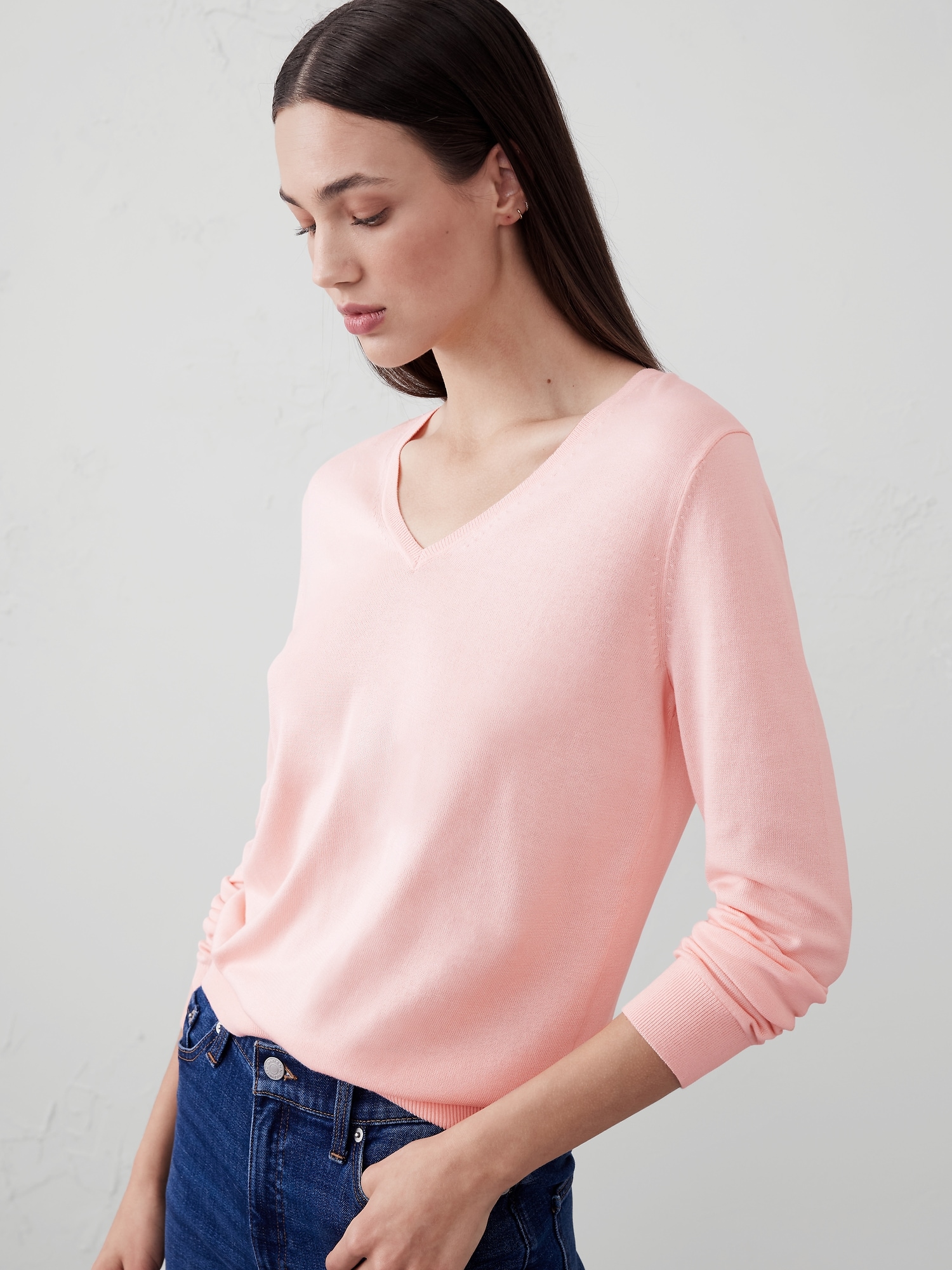 Forever V-Neck Sweater - Pink