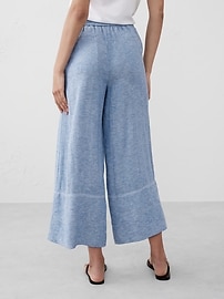 Wide-Leg Linen-Blend Cropped Pull-On Pant