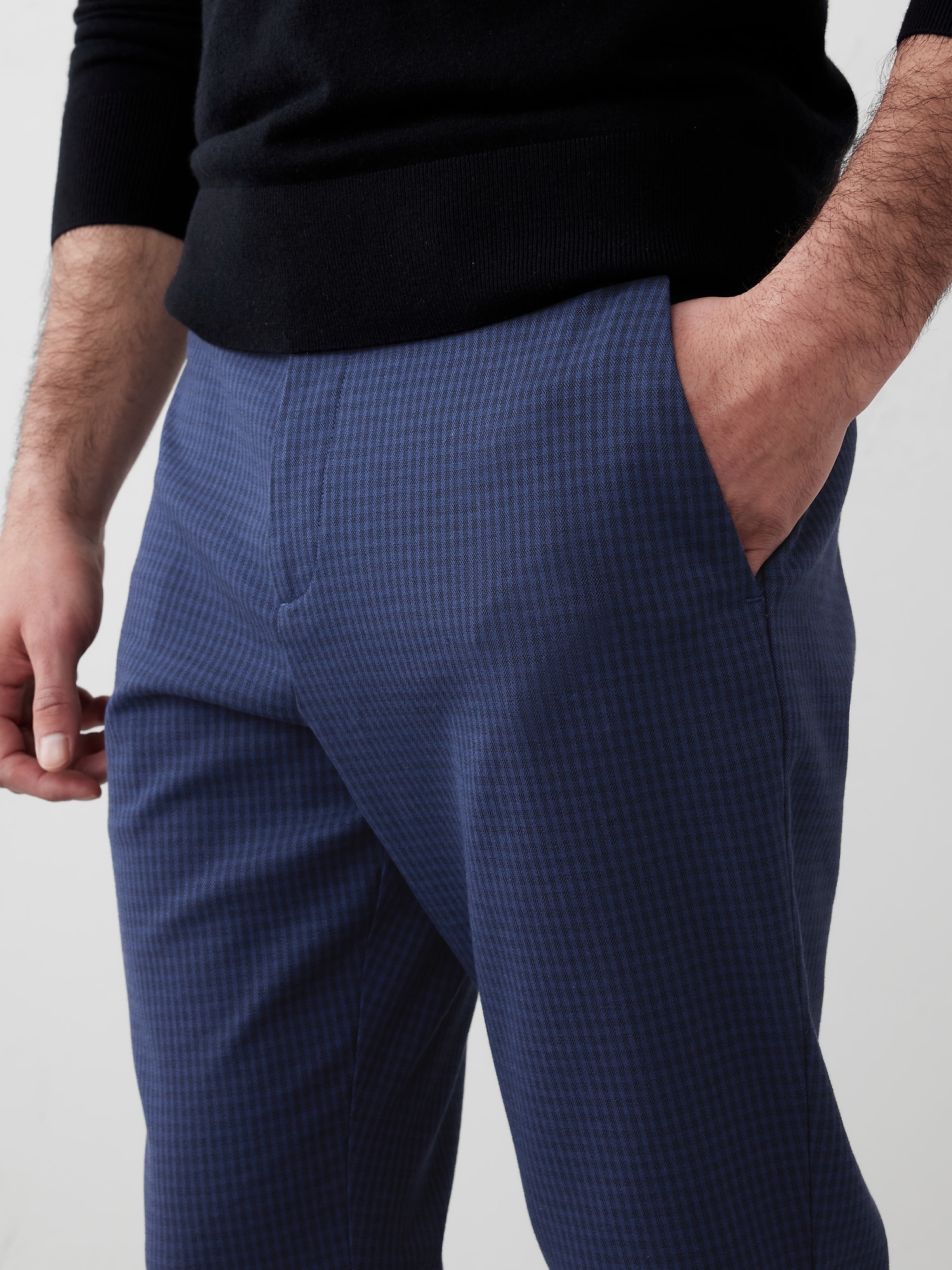 Grayson Slim Tapered Pant