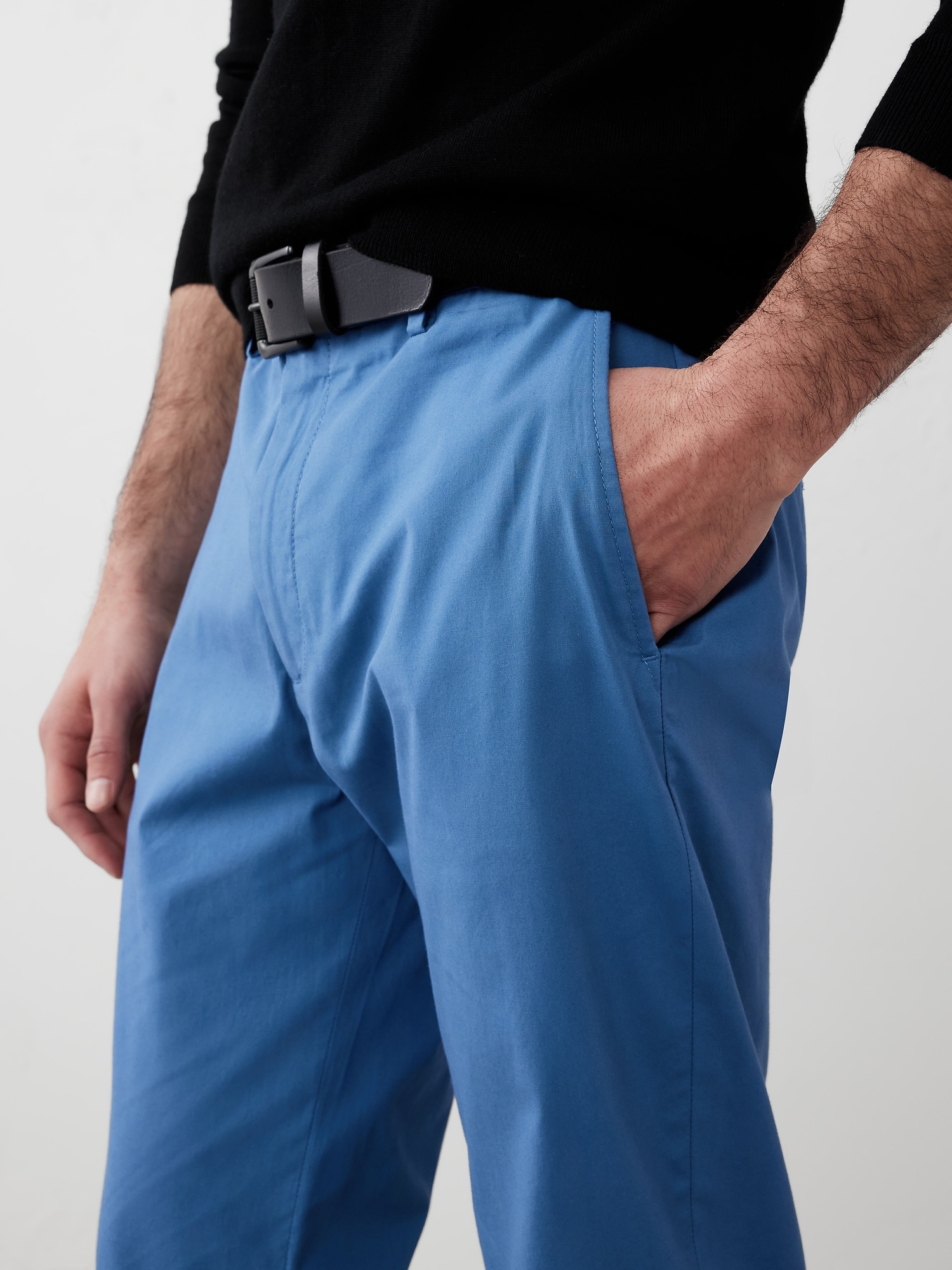 Slim-Fit Summerweight Chino