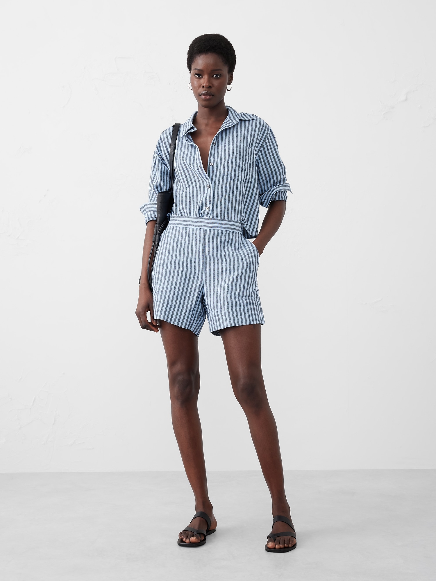 Linen-Blend Pull-On Short