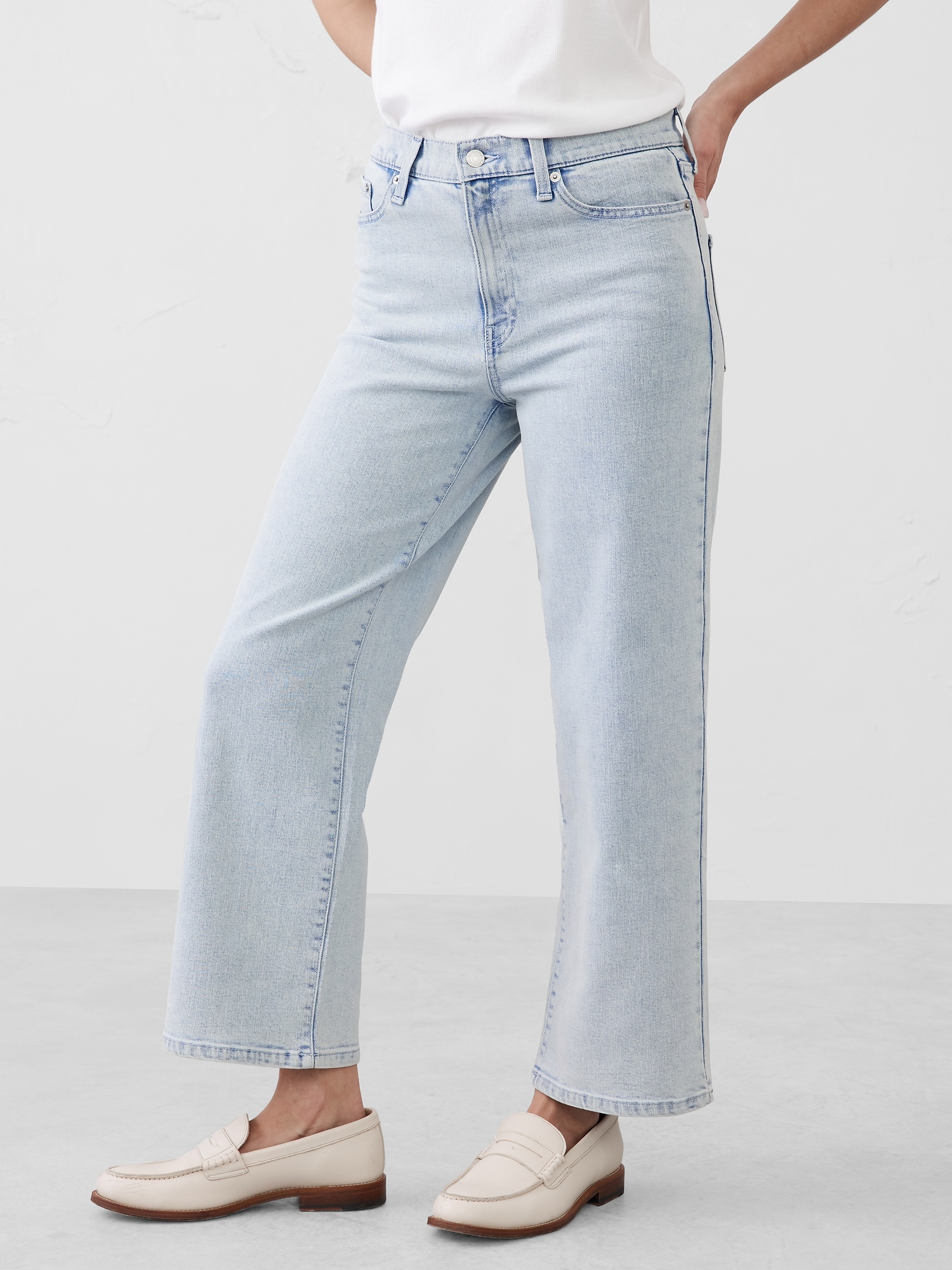 High-Rise Straight Jean