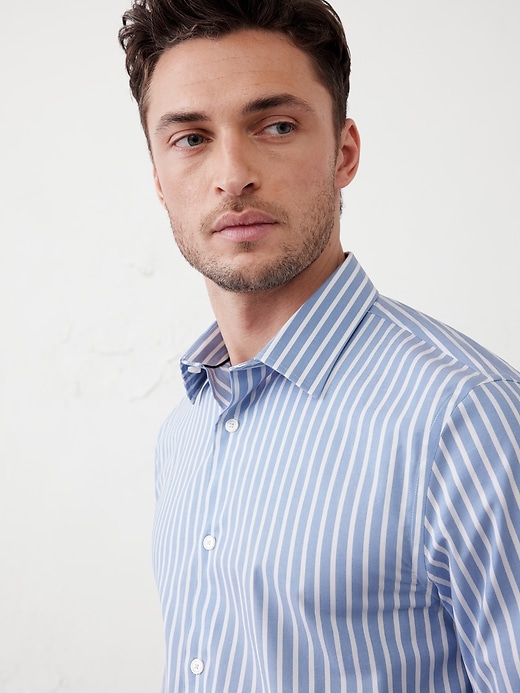 Slim Dress Shirt